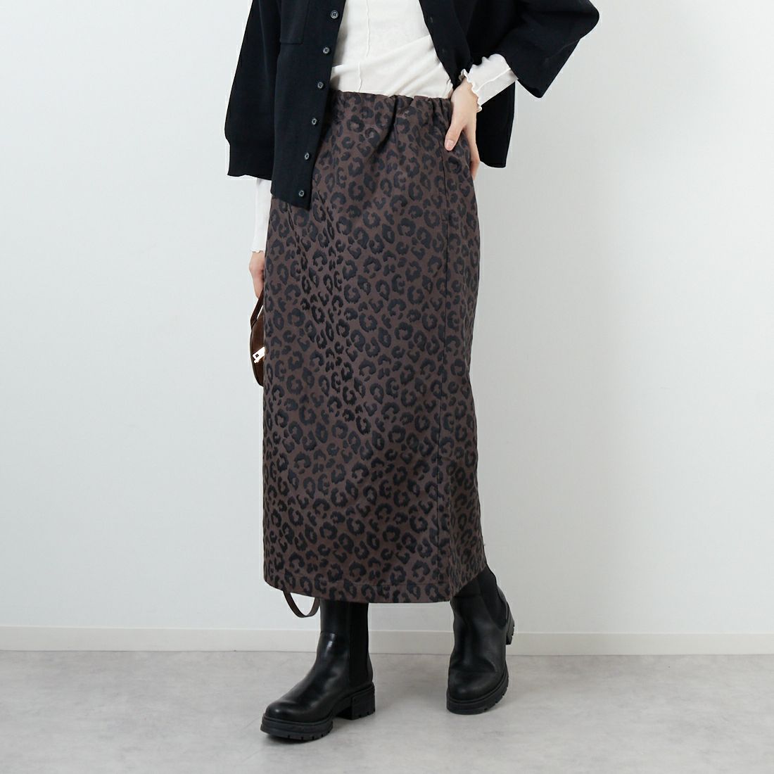 BROWN&&モデル身長：162cm 着用サイズ：1&&
