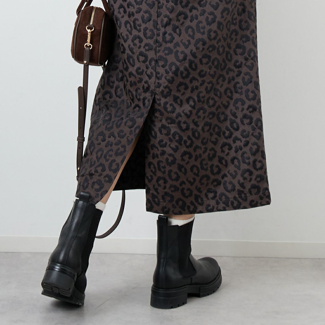 KHA:KI [カーキ] レオパードストレートスカート [MIL25FSK3099] BROWN &&モデル身長：162cm 着用サイズ：1&&