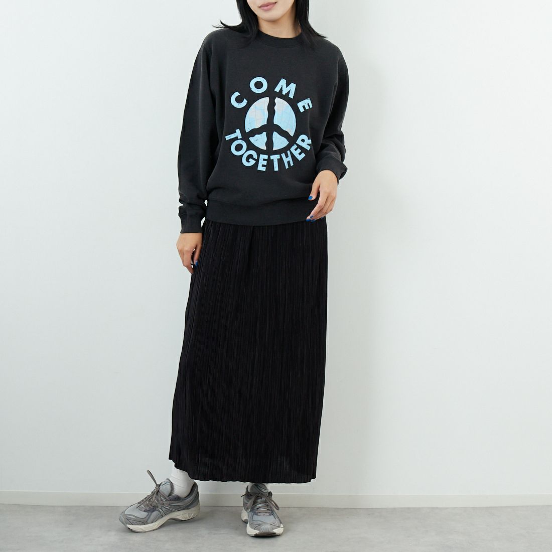 WORN FREE [ウォーン フリー] ジョン・レノン スウェット COME TOGETHER [WFR-VTG-200012] 09 BLACK &&モデル身長：167cm 着用サイズ：S&&