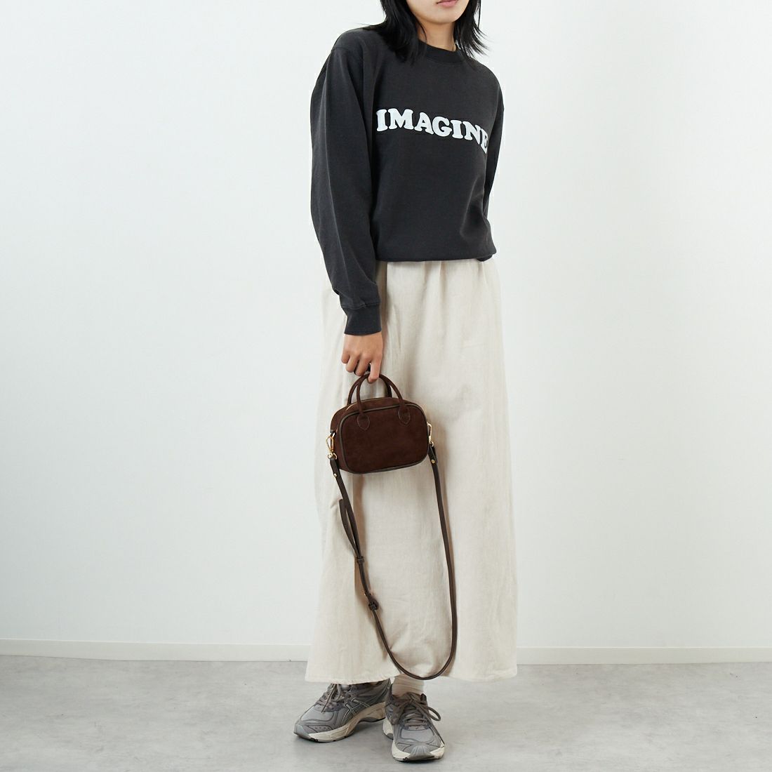 WORN FREE [ウォーン フリー] ヨーコ・オノ スウェット IMAGINE [WFR-VTG-200010] 09 BLACK &&モデル身長：167cm 着用サイズ：S&&