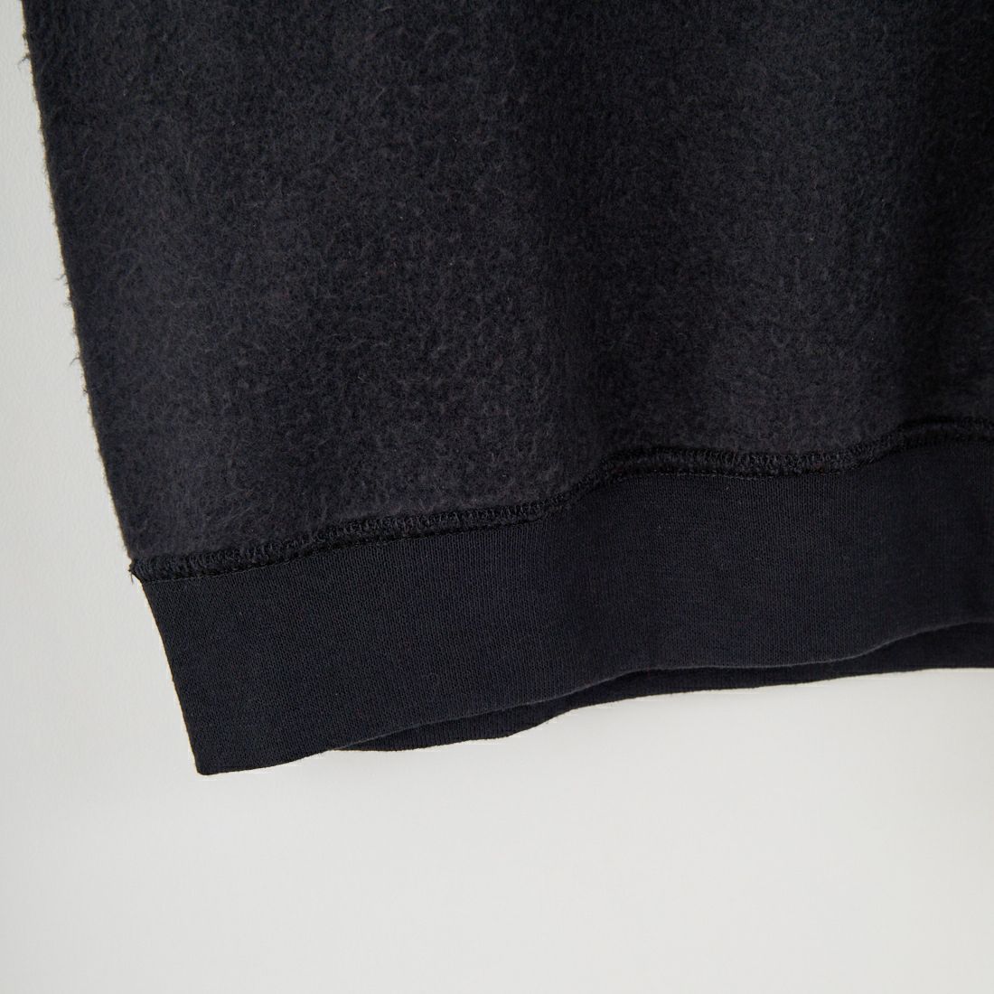 JERZEES [ジャージーズ] キャットヘア アザーサイドクルーネックスウェット [JZ25F013] BLACK