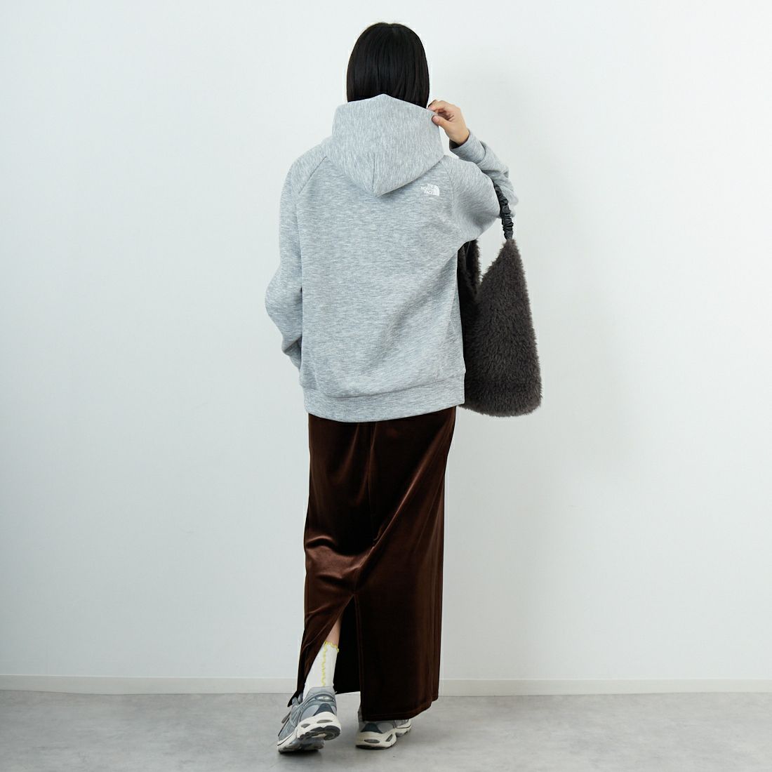 THE NORTH FACE [ザ ノースフェイス] テックエアースウェットフーディ [NT62583] Z &&モデル身長：162cm 着用サイズ：S&&