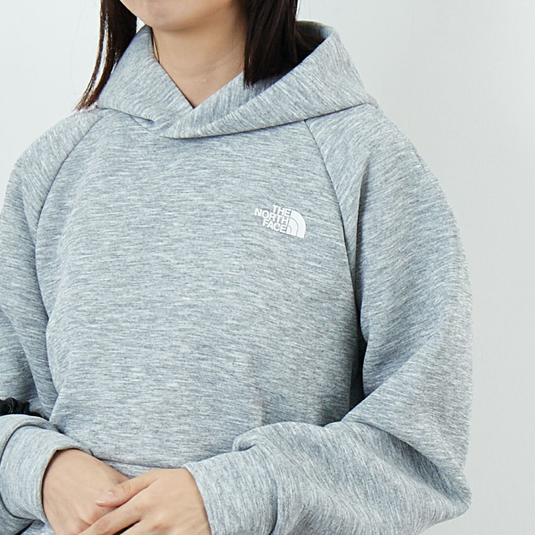 THE NORTH FACE [ザ ノースフェイス] テックエアースウェットフーディ [NT62583] Z &&モデル身長：162cm 着用サイズ：S&&