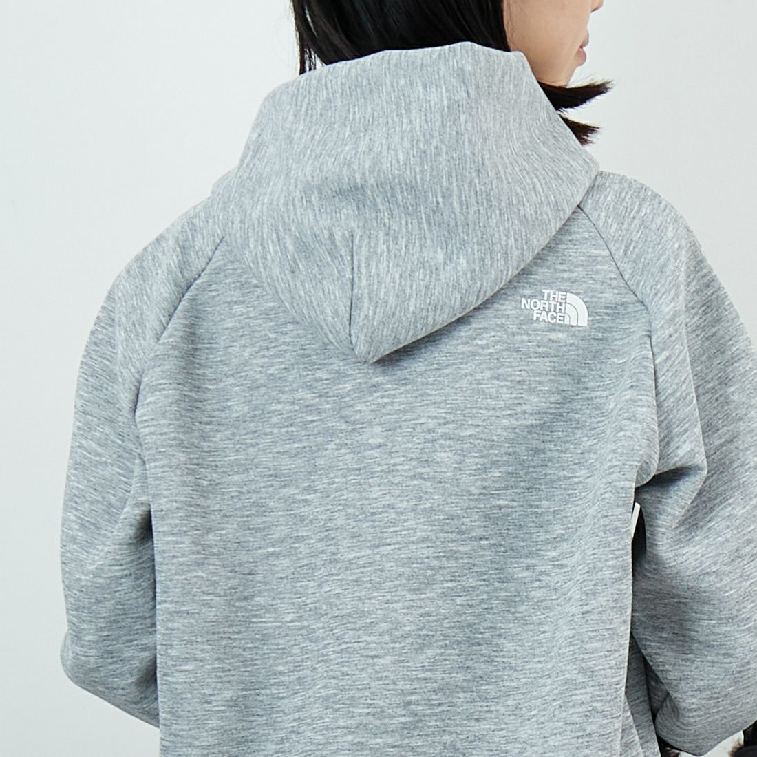 THE NORTH FACE [ザ ノースフェイス] テックエアースウェットフーディ [NT62583] Z &&モデル身長：162cm 着用サイズ：S&&