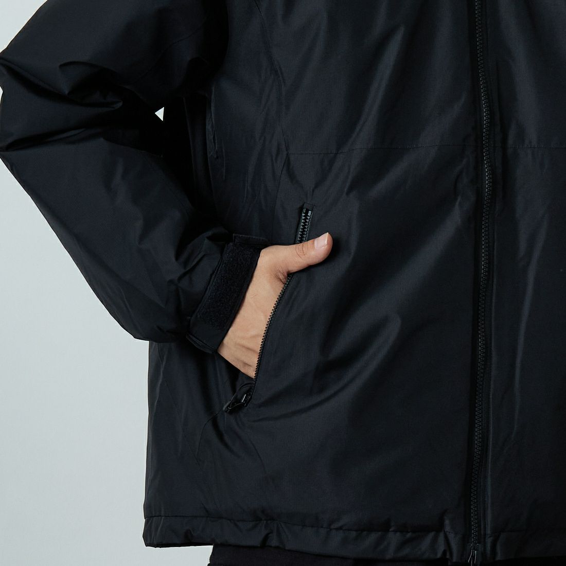 Goldwin [ゴールドウィン] ウインドストッパー パフィージャケット [GL25331] BK