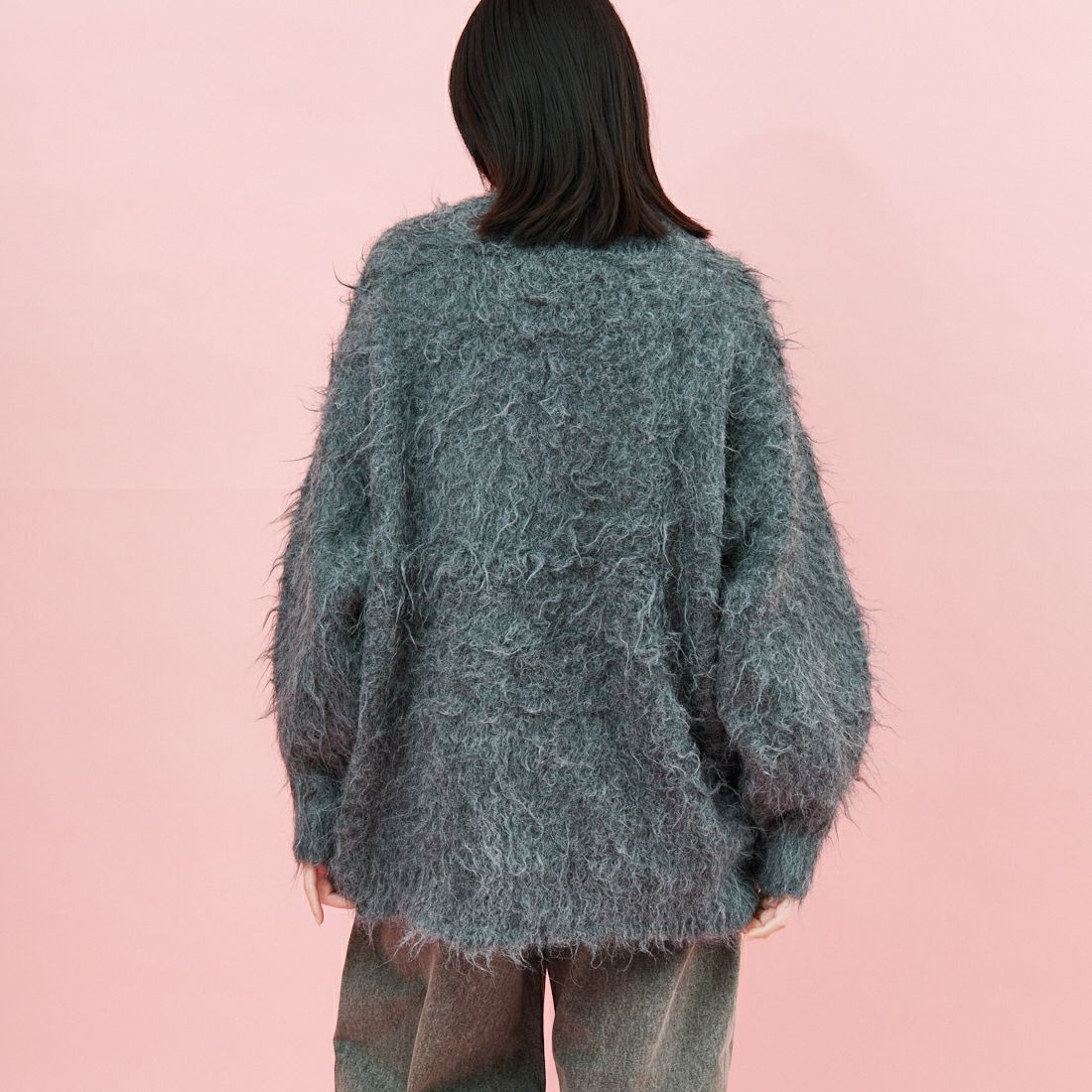 hwyl [ヒュイル] オーバーサイズシャギーニットカーディガン [55285569] ﾁｬｺｰﾙ &&モデル身長：162cm 着用サイズ：2&&