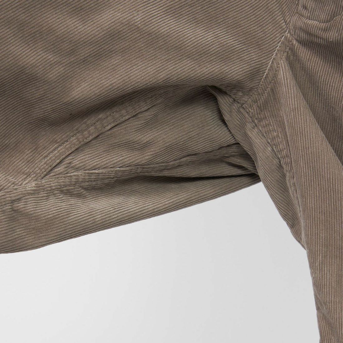 THE NORTH FACE PURPLE LABEL [ザ ノースフェイス パープルレーベル] コーデュロイ ワイドストレートフィールドパンツ [N25FC099] H GRAY &&モデル身長：179cm 着用サイズ：32&&