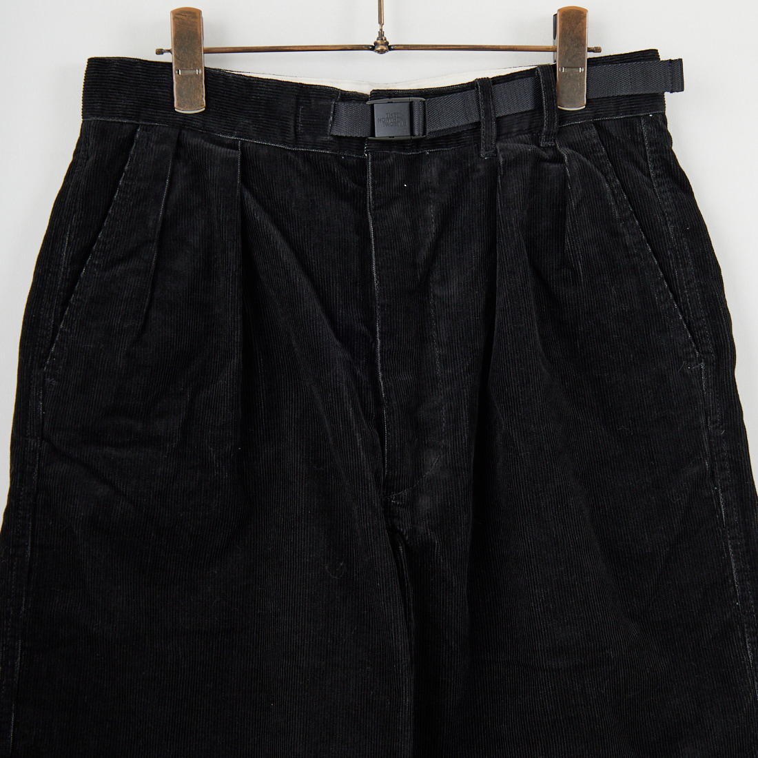 THE NORTH FACE PURPLE LABEL [ザ ノースフェイス パープルレーベル] コーデュロイ ワイドストレートフィールドパンツ [N25FC099] K BLACK