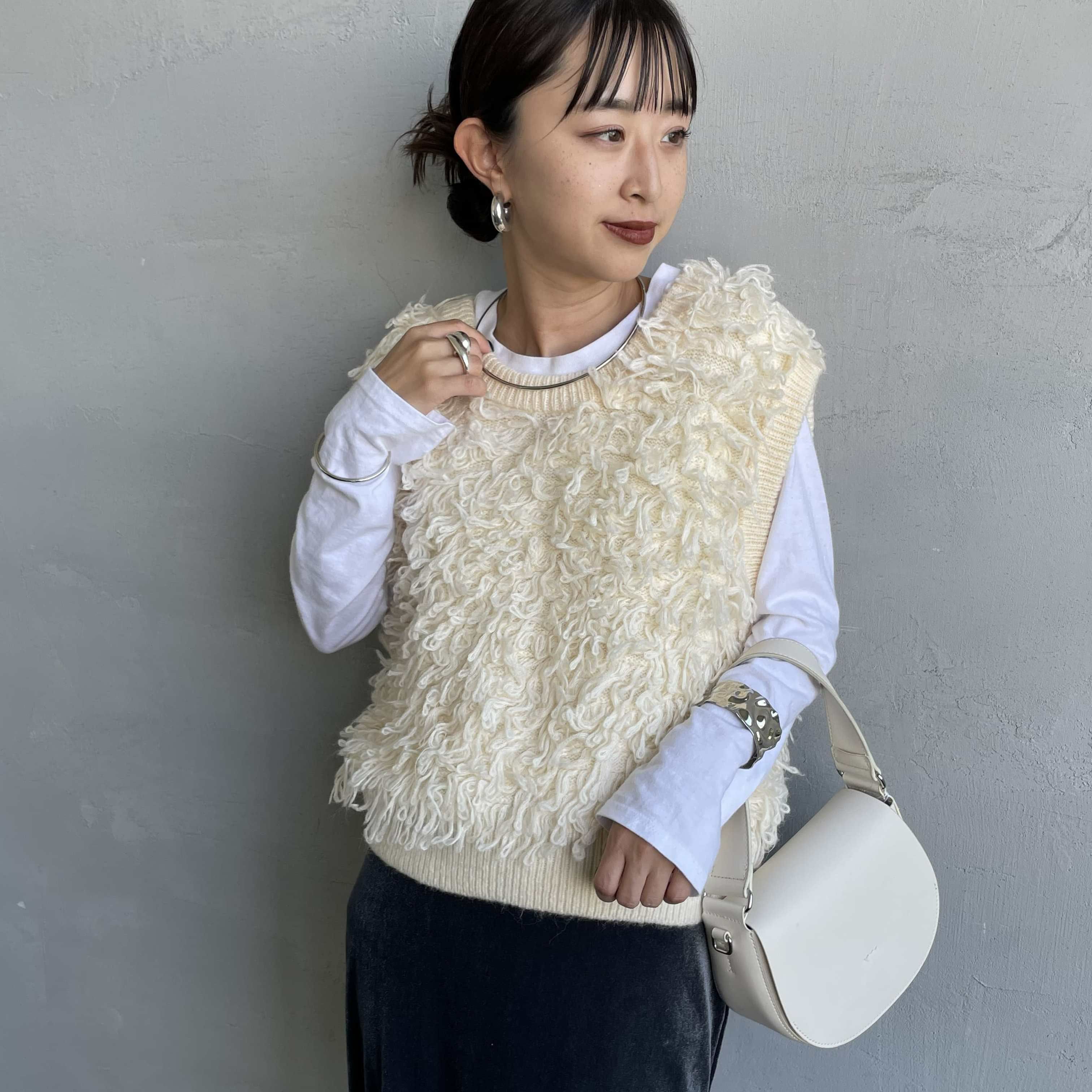 21 IVORY&&モデル身長：150cm 着用サイズ：F&&