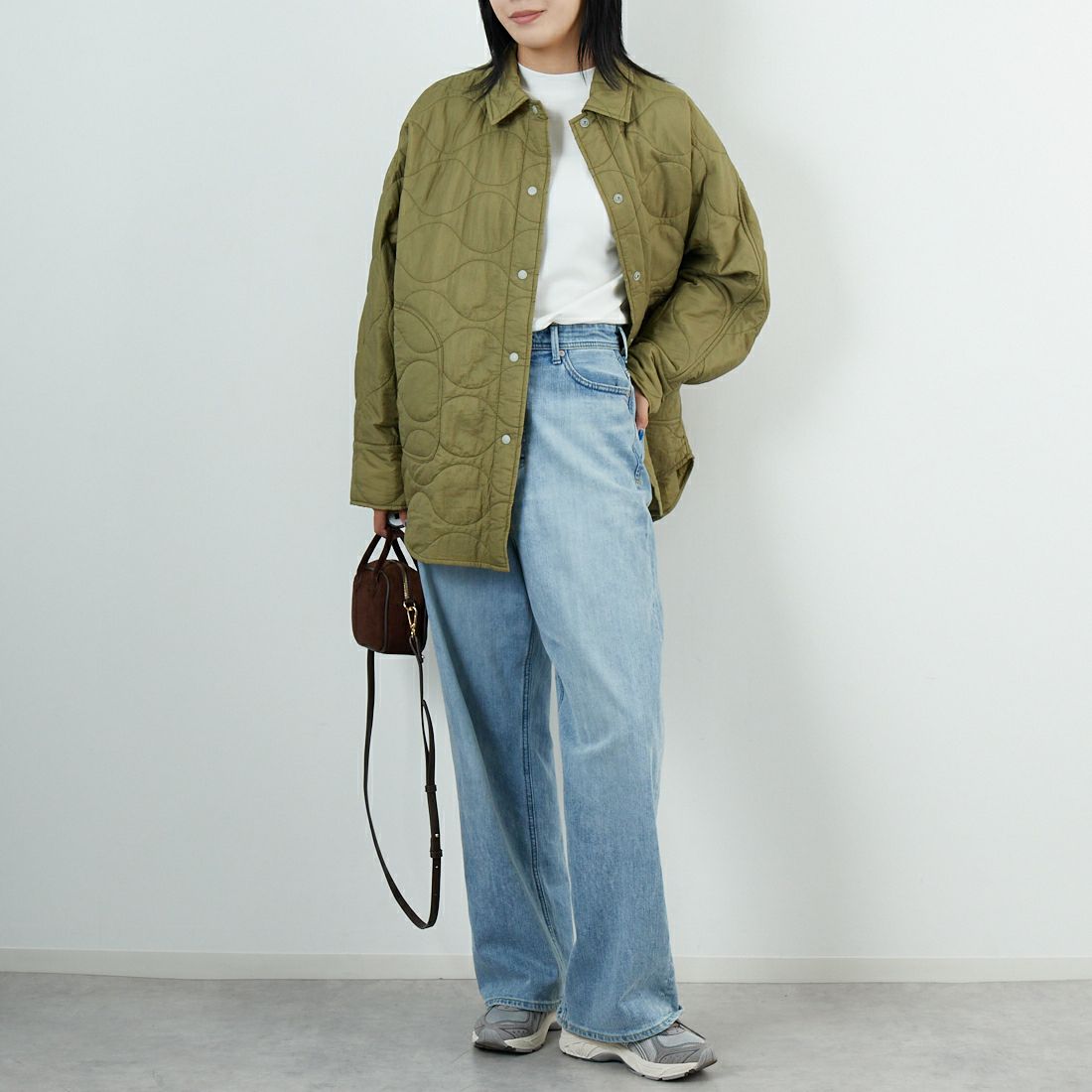 Munich [ミューニック] キルティングシャツアウター [MN252B52] 044 KHK &&モデル身長：167cm 着用サイズ：ONE SIZE&&