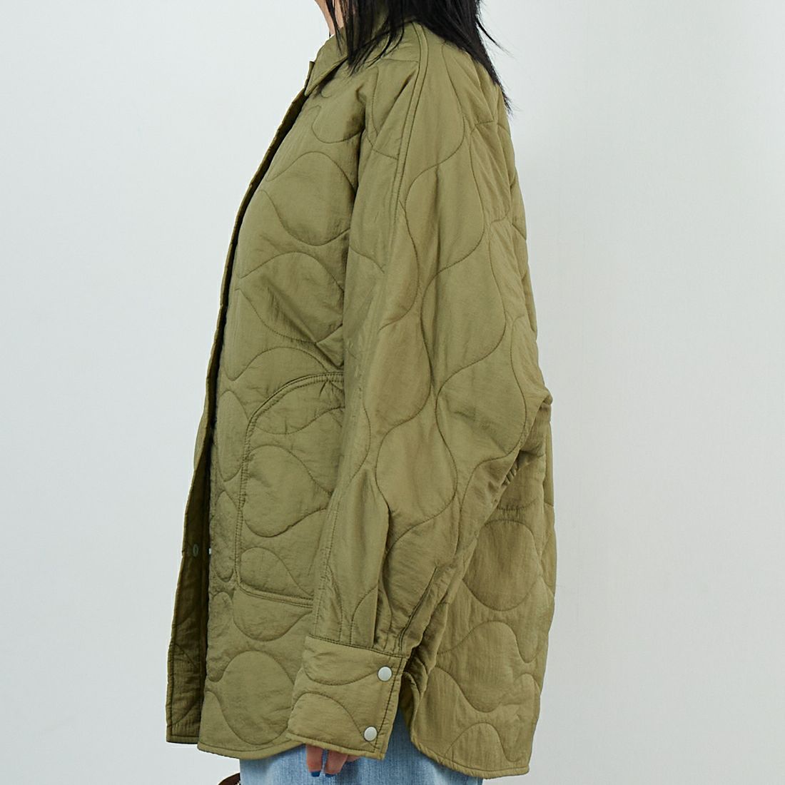 Munich [ミューニック] キルティングシャツアウター [MN252B52] 044 KHK &&モデル身長：167cm 着用サイズ：ONE SIZE&&