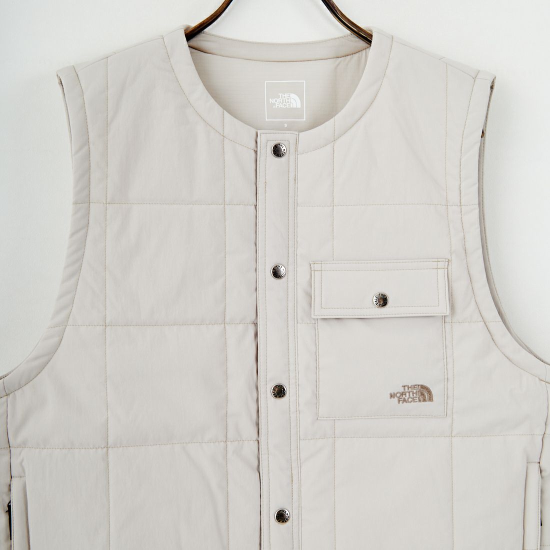 THE NORTH FACE [ザ ノースフェイス] メドウウォームベスト [NY82530] FITHE NORTH FACE [ザ ノースフェイス] メドウウォームベスト [NY82530] FI