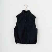 02 BLACK
