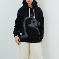 K001 BLACK&&モデル身長：162cm 着用サイズ：WM&&