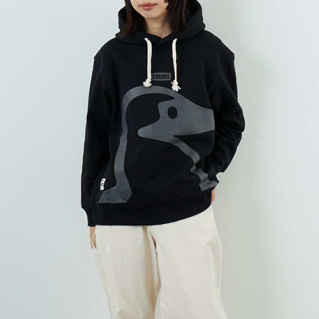 CHUMS [チャムス] ビッグブービー プルオーバーパーカー [CH10-1526] K001 BLACK &&モデル身長：162cm 着用サイズ：WM&&