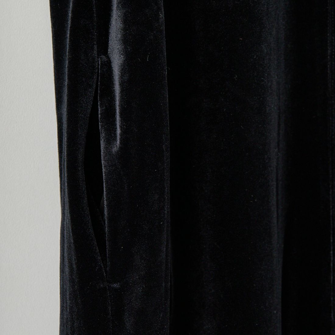 anuke [アンヌーク] ベロアUネックワンピース [62520314] BLK