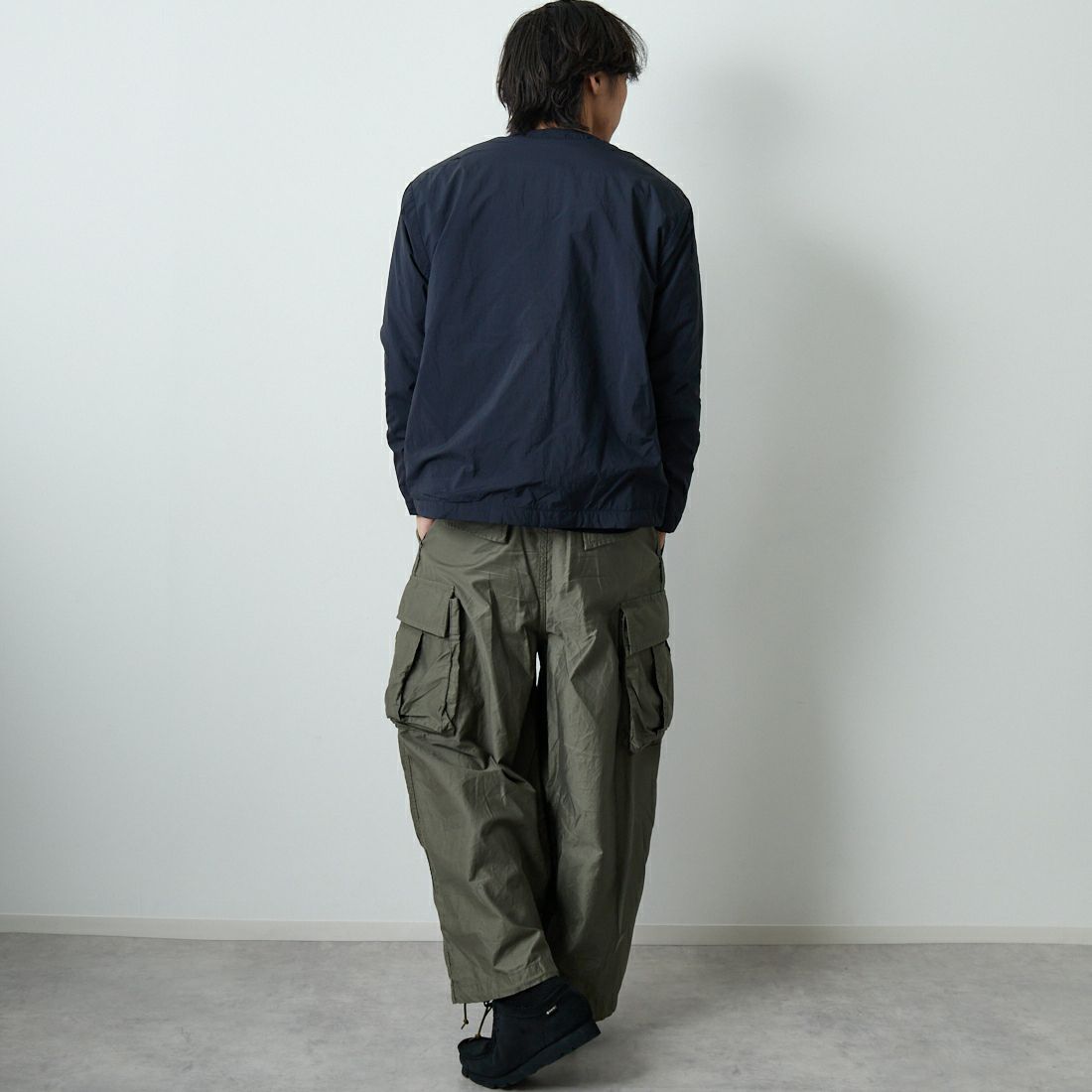 MIZUNO [ミズノ] ブレスサーモ サーマルメッシュノーカラージャケット [B2MEC504] 09 ﾌﾞﾗｯｸ &&モデル身長：179cm 着用サイズ：M&&