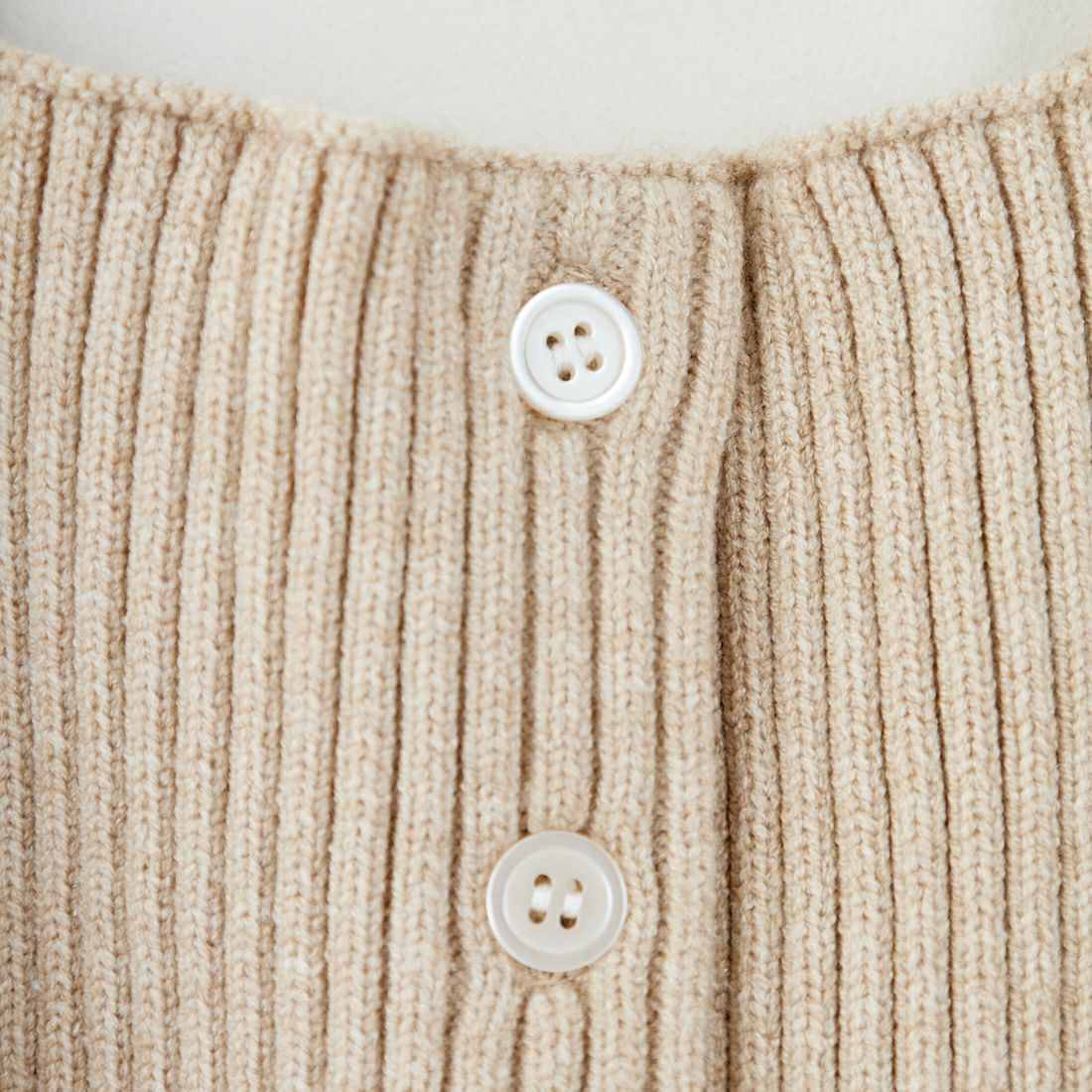 nenom [ネノム] マルチWAY フロントボタンリブニットビスチェ [NE25131033] 22 BEIGE