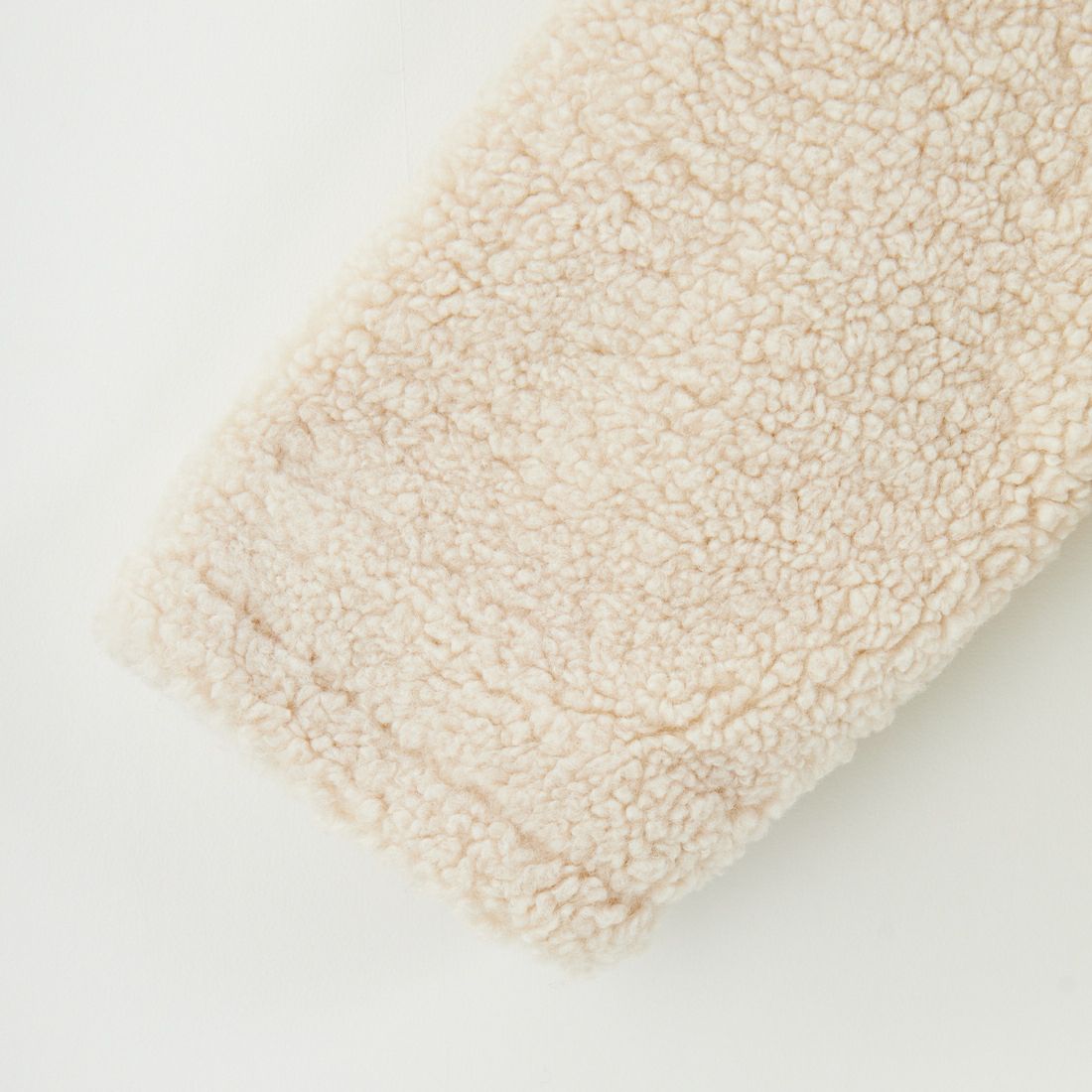 UNIVERSAL OVERALL [ユニバーサルオーバーオール] 別注 カールボアブルゾン [U2532400IN-JF] IVORY