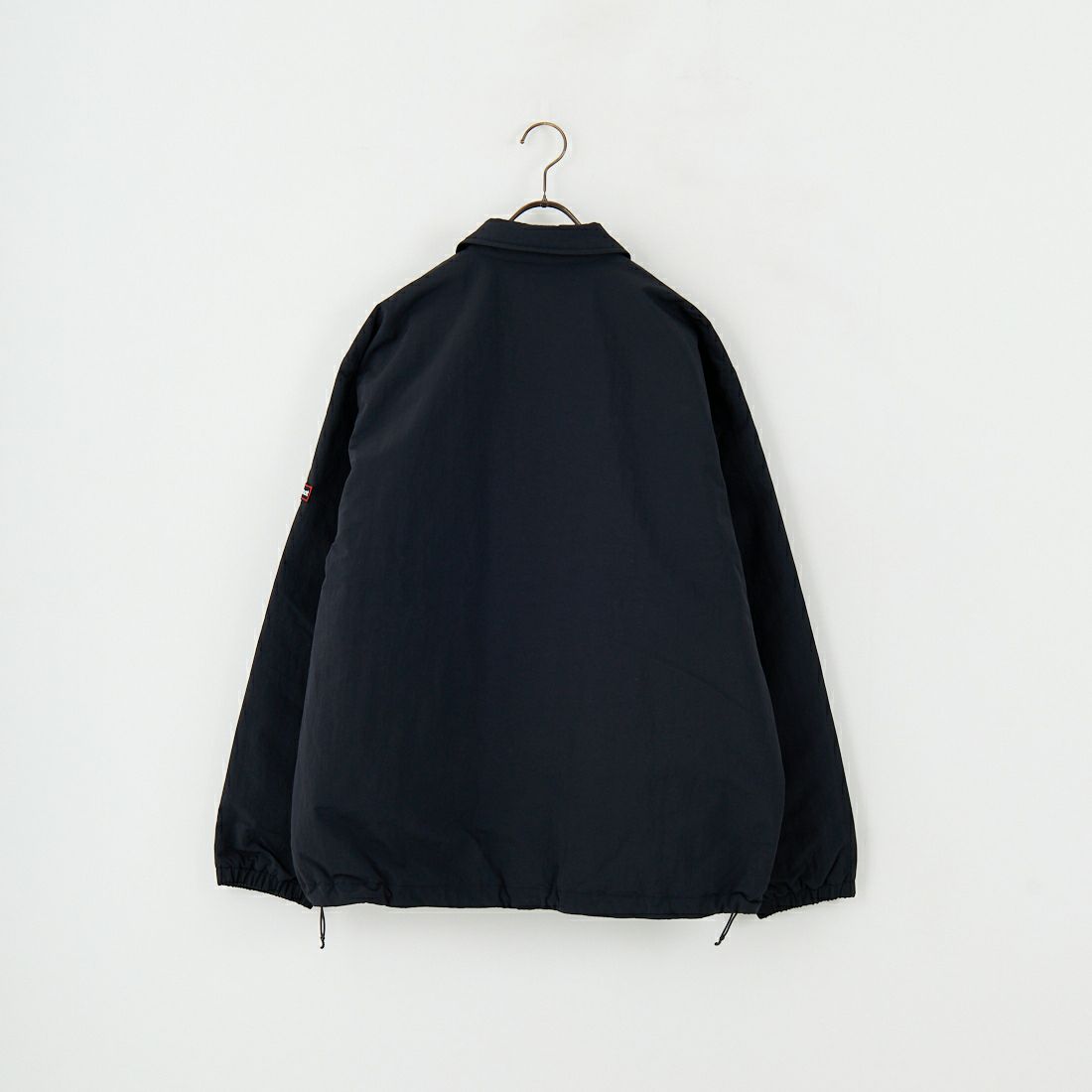 Marmot [マーモット] 別注 ワンポイントロゴ 中綿プリマロフトコーチジャケット [MTFW25UJK330IN-JF] BLACK