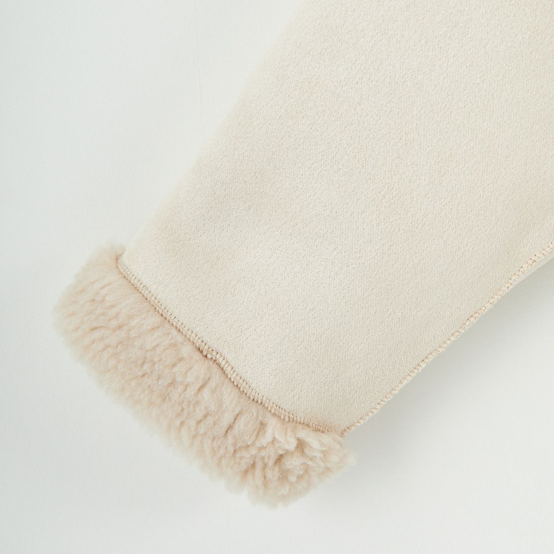 MICA&DEAL [マイカアンドディール] リバーシブルノーカラーボアコート [0125307267] BEIGE