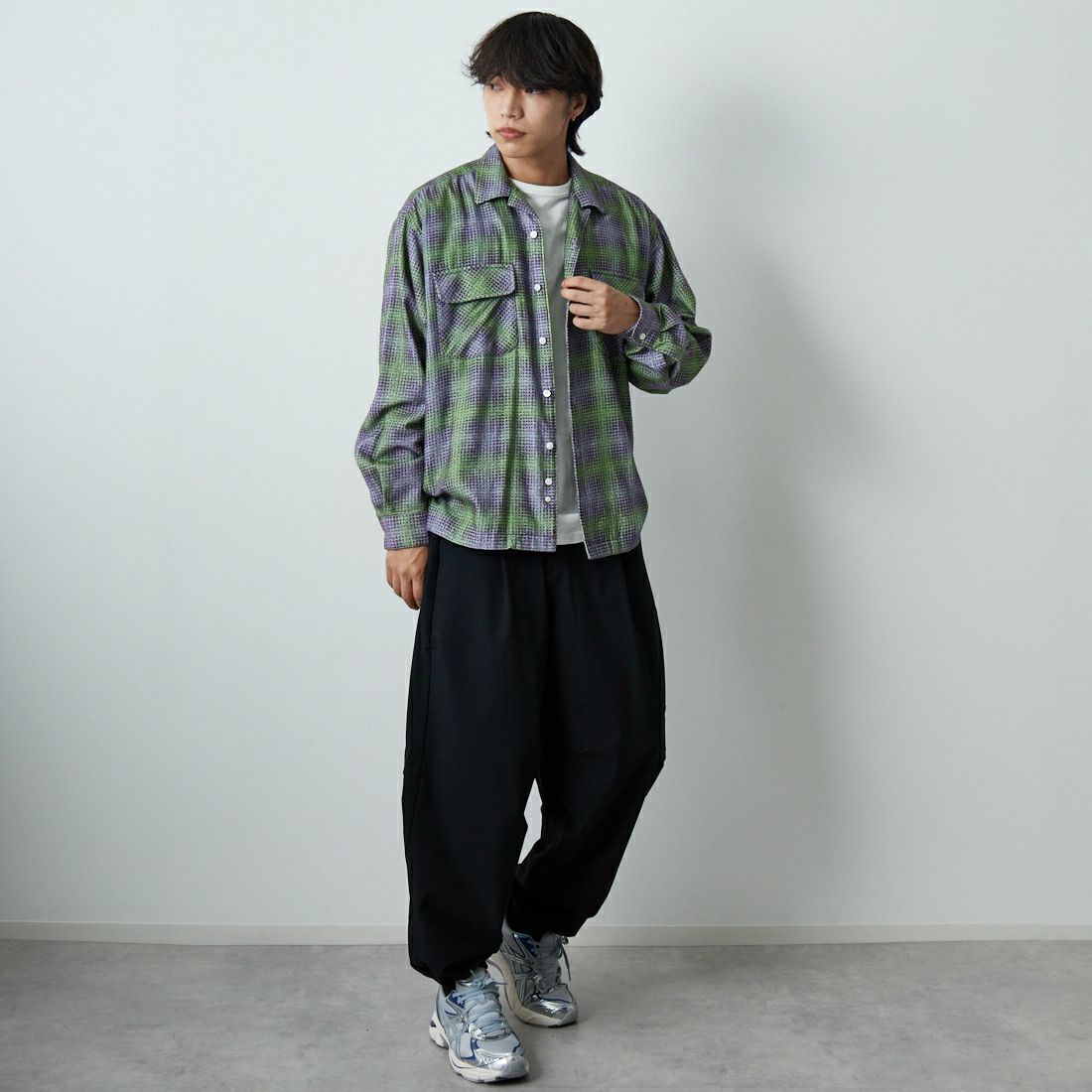 MIZUNO [ミズノ] ウォーターリパレントストレッチワイドテーパードパンツ [B2MFC502] 09 ﾌﾞﾗｯｸ &&モデル身長：179cm 着用サイズ：M&&