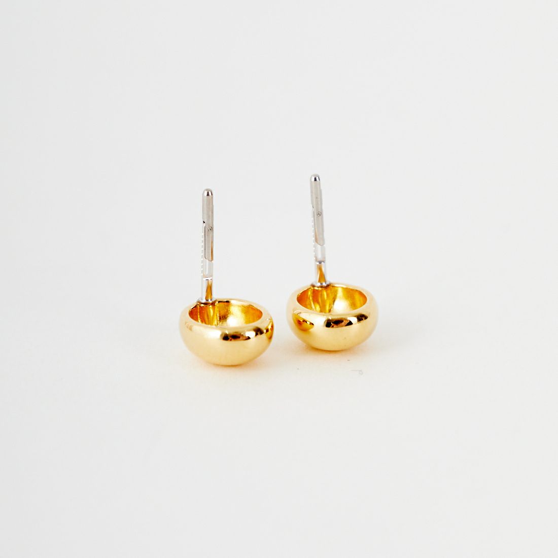 Baqless [バックレス] アミティ エッグ ゴールド ピアス [AM-EG-YG] GOLD