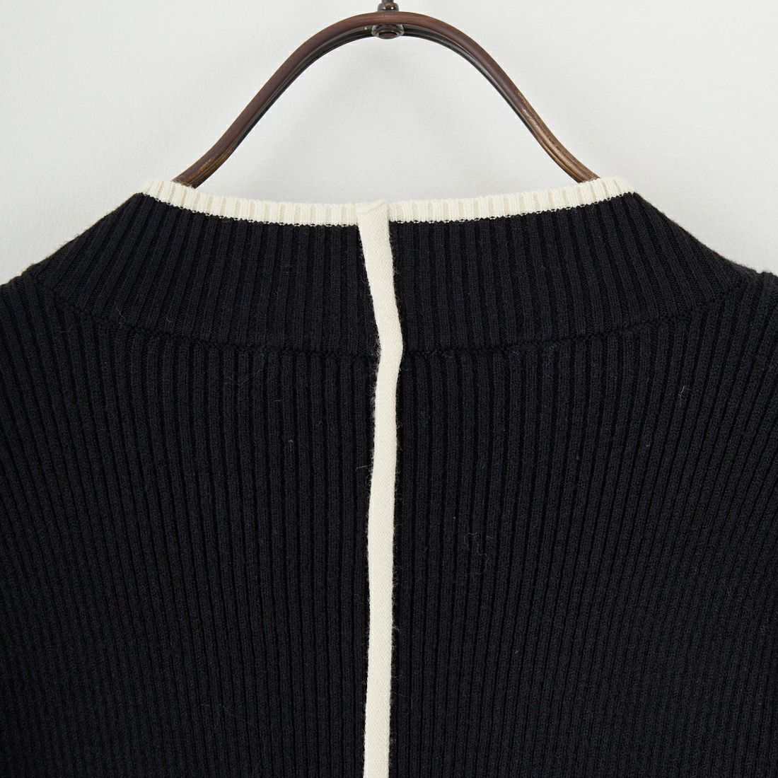 Maison de L'allure [メゾン ドゥ ラリュール] バイカラーリブニット [M23121008] 09 BLK/OFF