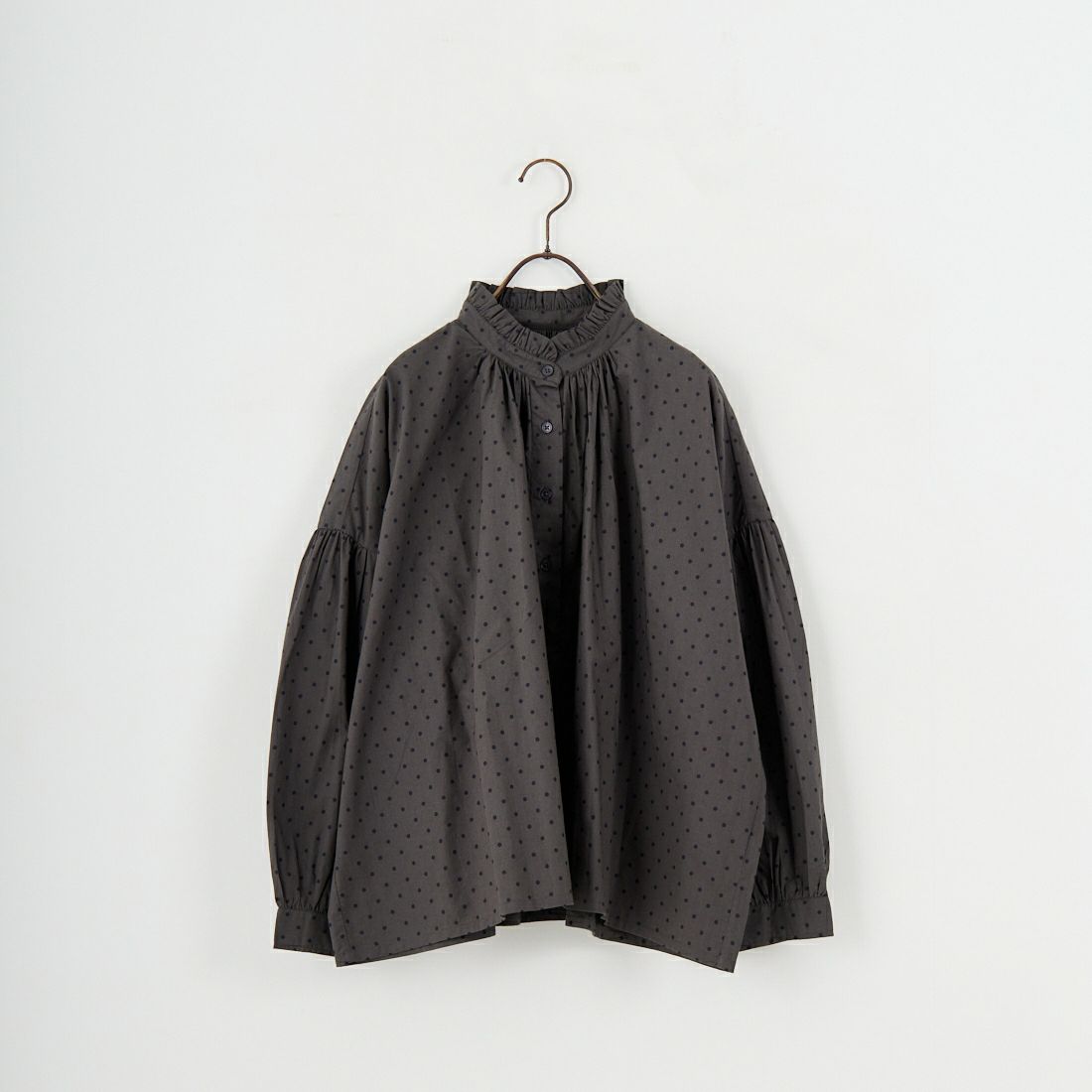 soil [ソイル] ドットコットンポプリン フリルカラーシャツ [NSL25533] 973M GY M.