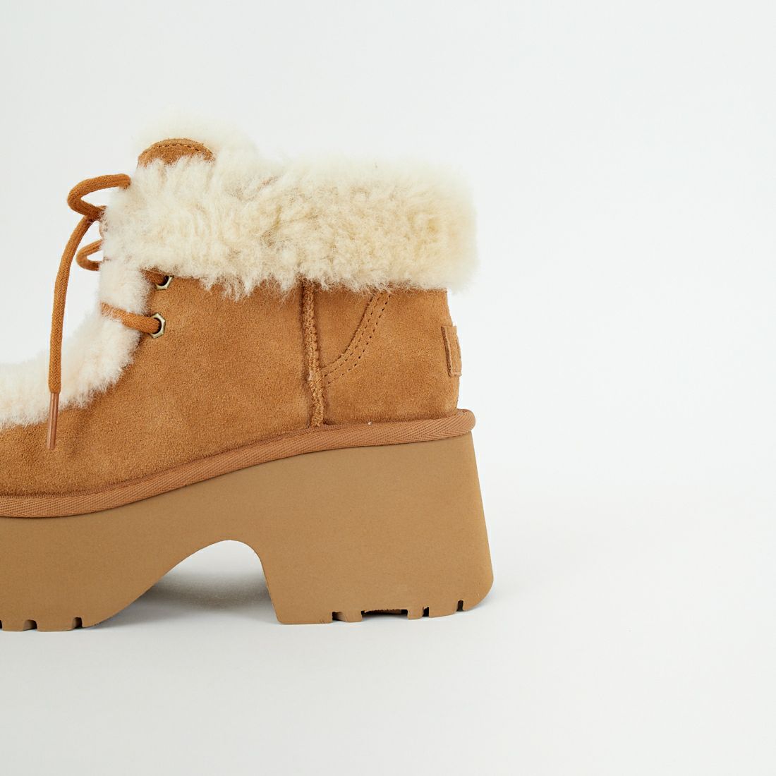 UGG [アグ] エスミー レースアップ [1171532] CHESTNUT