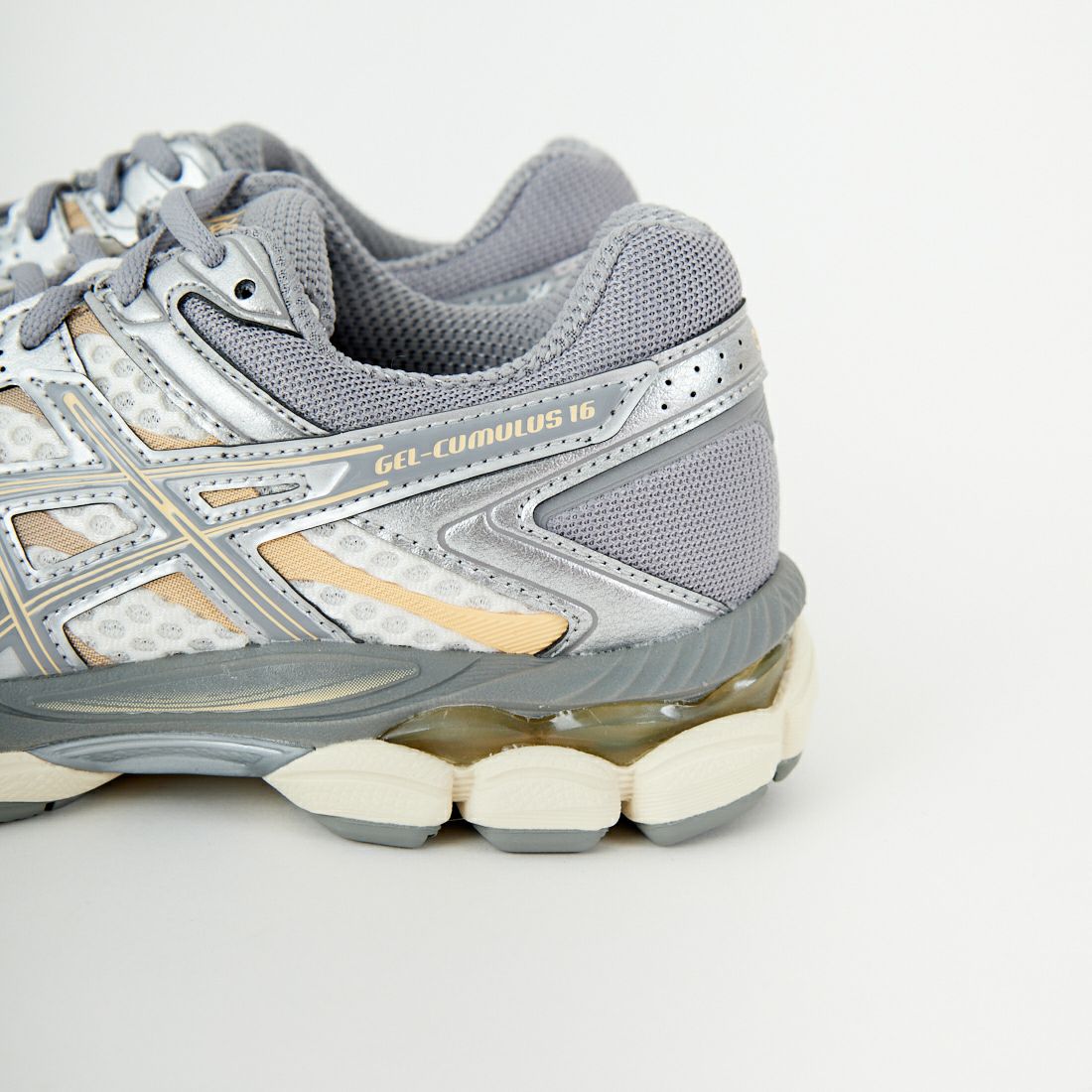 ASICS [アシックス] スニーカー [GEL-CUMULUS-16] 101