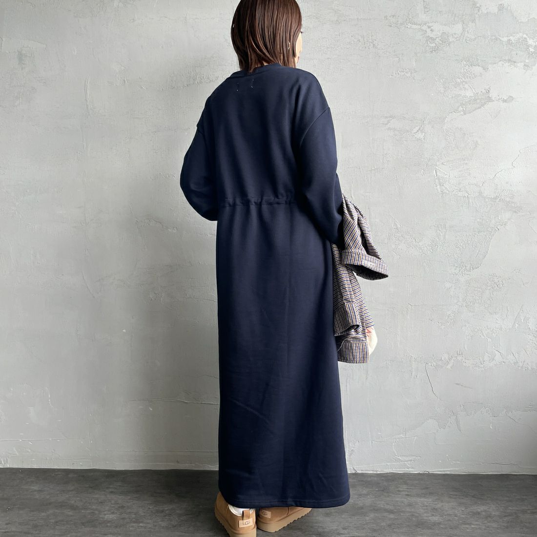 THE FOX [ザフォックス] ウエストドローコード スウェットワンピース [JFL25AW-07-JF] NAVY &&モデル身長：159cm 着用サイズ：M&&