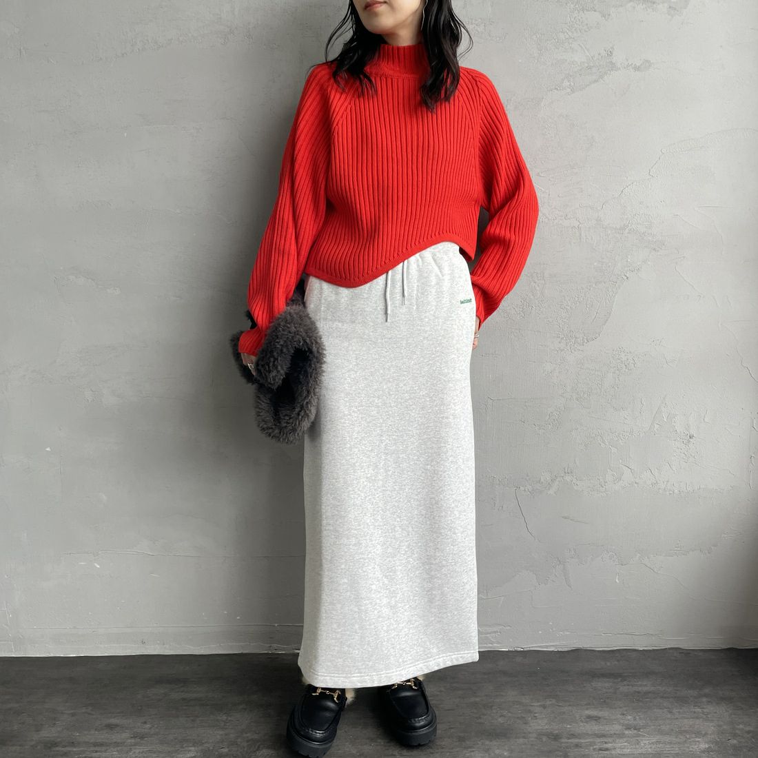 Health knit [ヘルスニット] クラシックスウェット ナローロングスカート [HR25F-L271IN-JF] H.GRAY &&モデル身長：160cm 着用サイズ：S&&