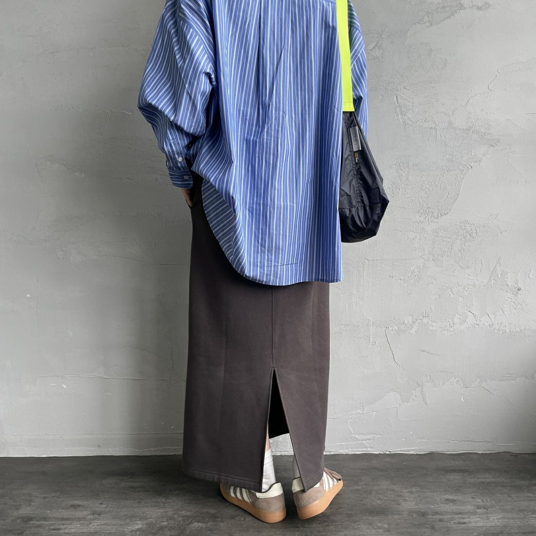 Health knit [ヘルスニット] クラシックスウェット ナローロングスカート [HR25F-L271IN-JF] CHARCOAL &&モデル身長：160cm 着用サイズ：S&&