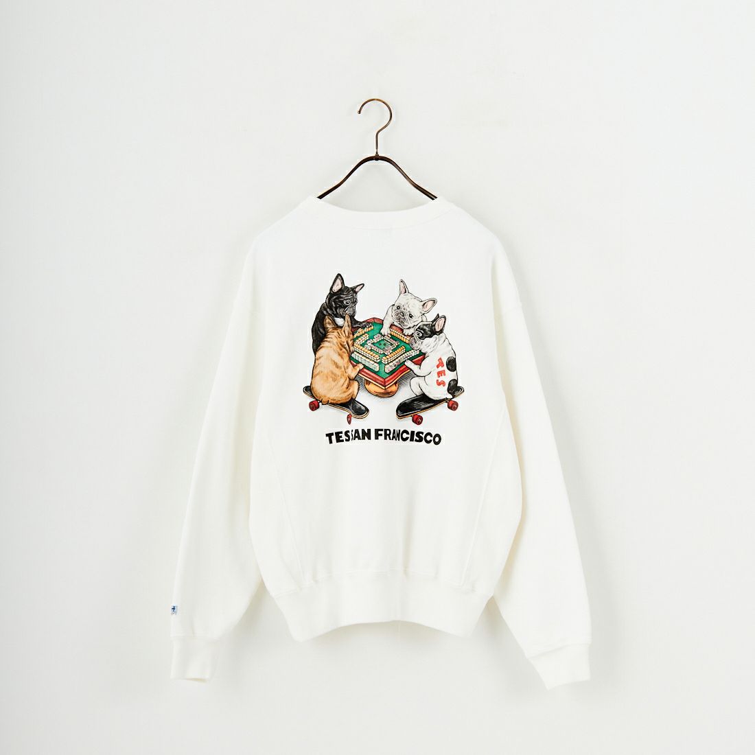 07 WHITE