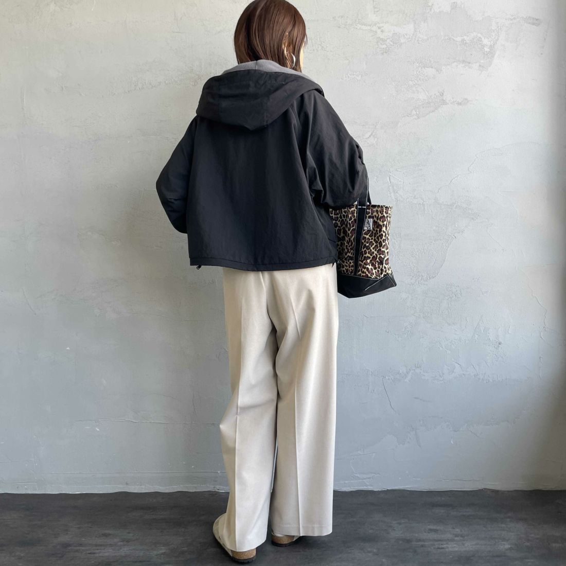 frostline [フロストライン] 別注 リバーシブルフードブルゾン [FL15-JK-IN5-JF] BLACK &&モデル身長：160cm 着用サイズ：S&&