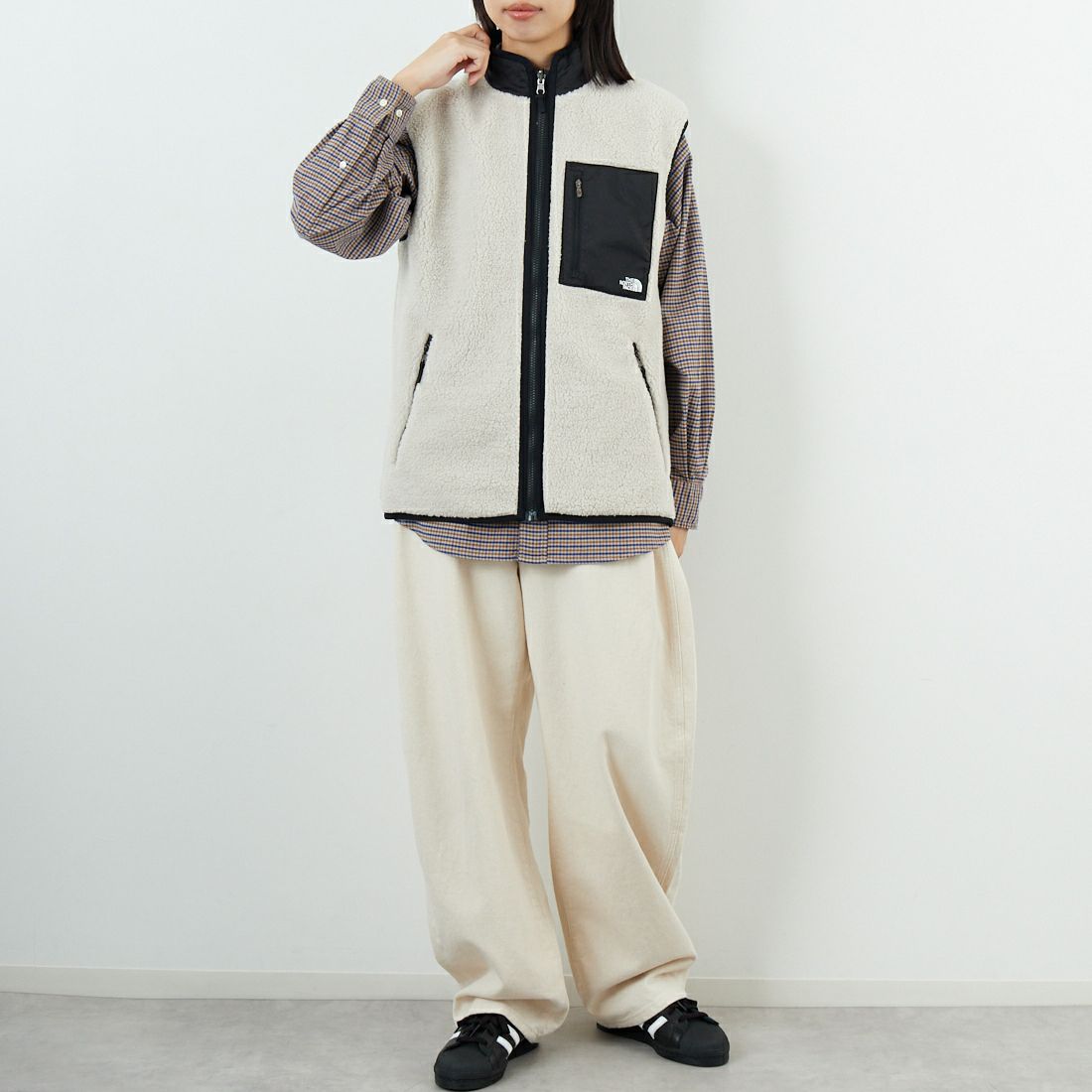 THE NORTH FACE [ザ ノースフェイス] リバーシブル エクストリームパイルフリースベスト [NP72537] FK &&モデル身長：162cm 着用サイズ：S&&