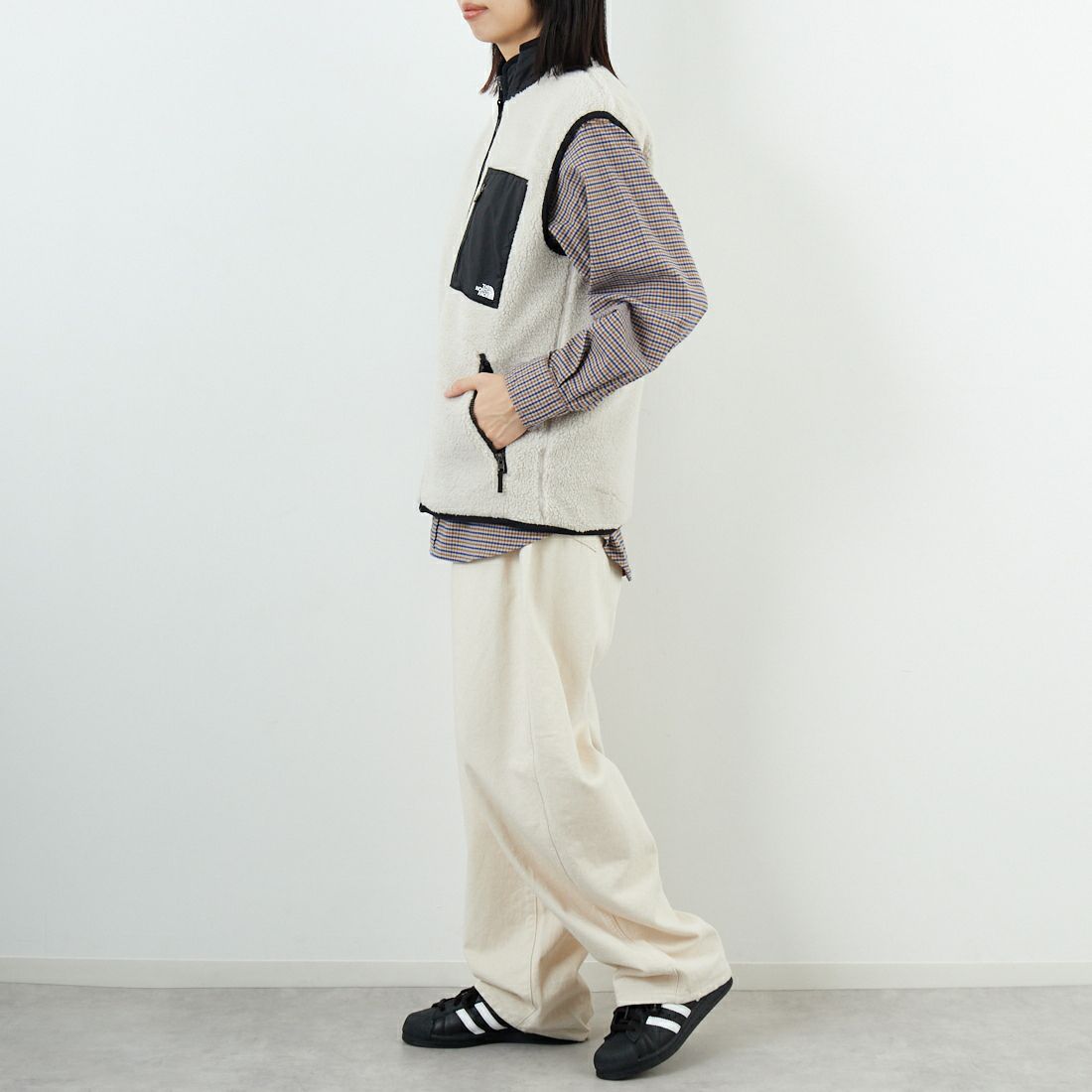 THE NORTH FACE [ザ ノースフェイス] リバーシブル エクストリームパイルフリースベスト [NP72537] FK &&モデル身長：162cm 着用サイズ：S&&