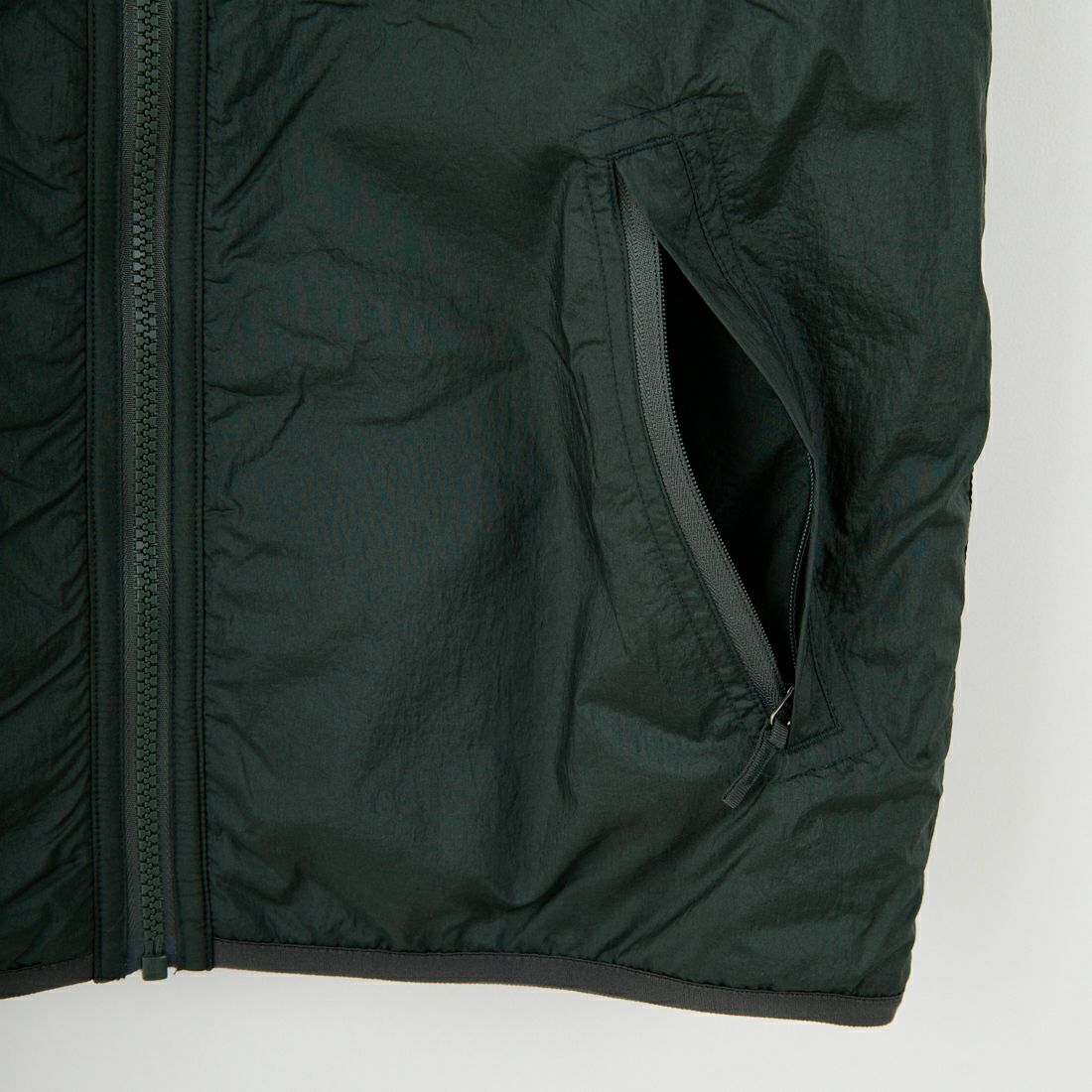 THE NORTH FACE [ザ ノースフェイス] リバーシブル エクストリームパイルフリースベスト [NP72537] CA