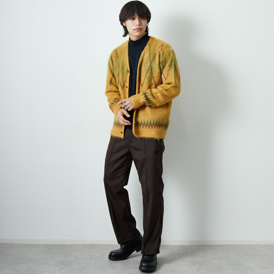 Needles [ニードルズ] モヘアカーディガン アーガイル [RW355] MASTARD &&モデル身長：179cm 着用サイズ：M&&
