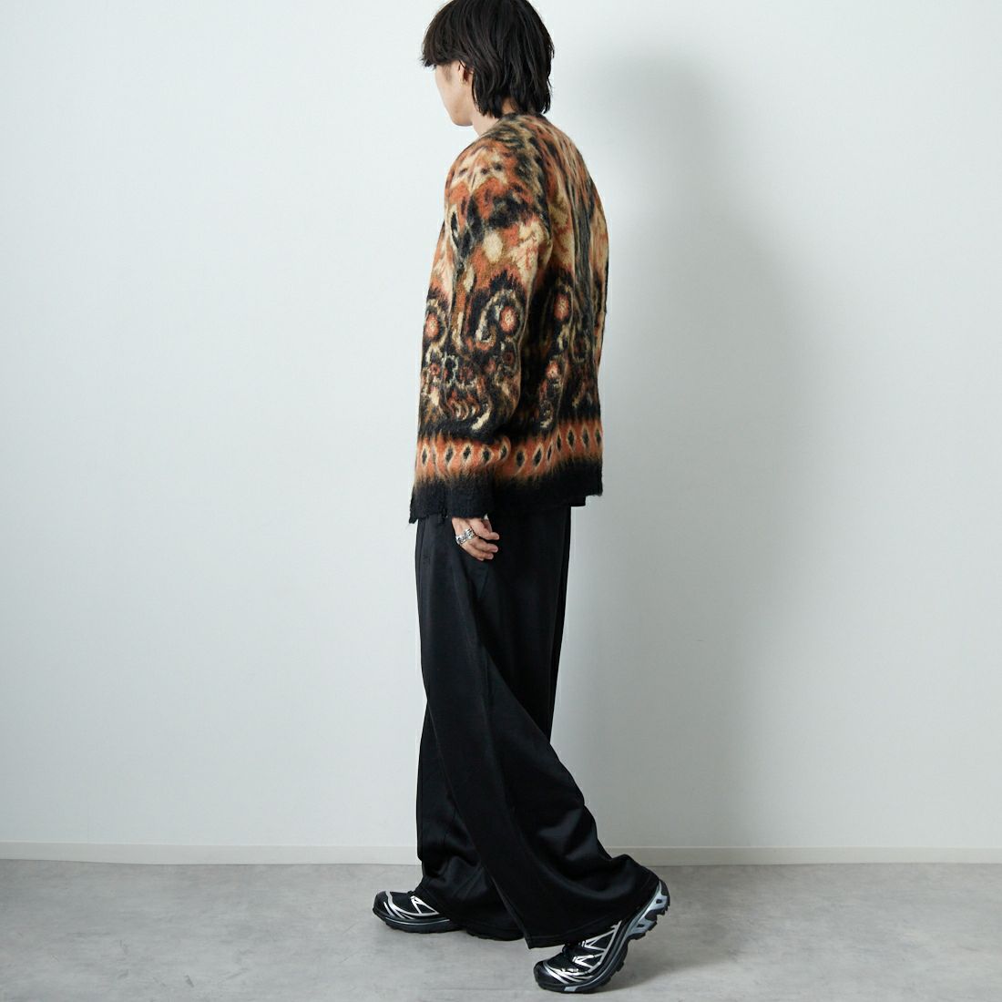 Needles [ニードルズ] モヘアカーディガン PAISLEY [RW356] BLACK &&モデル身長：179cm 着用サイズ：L&&