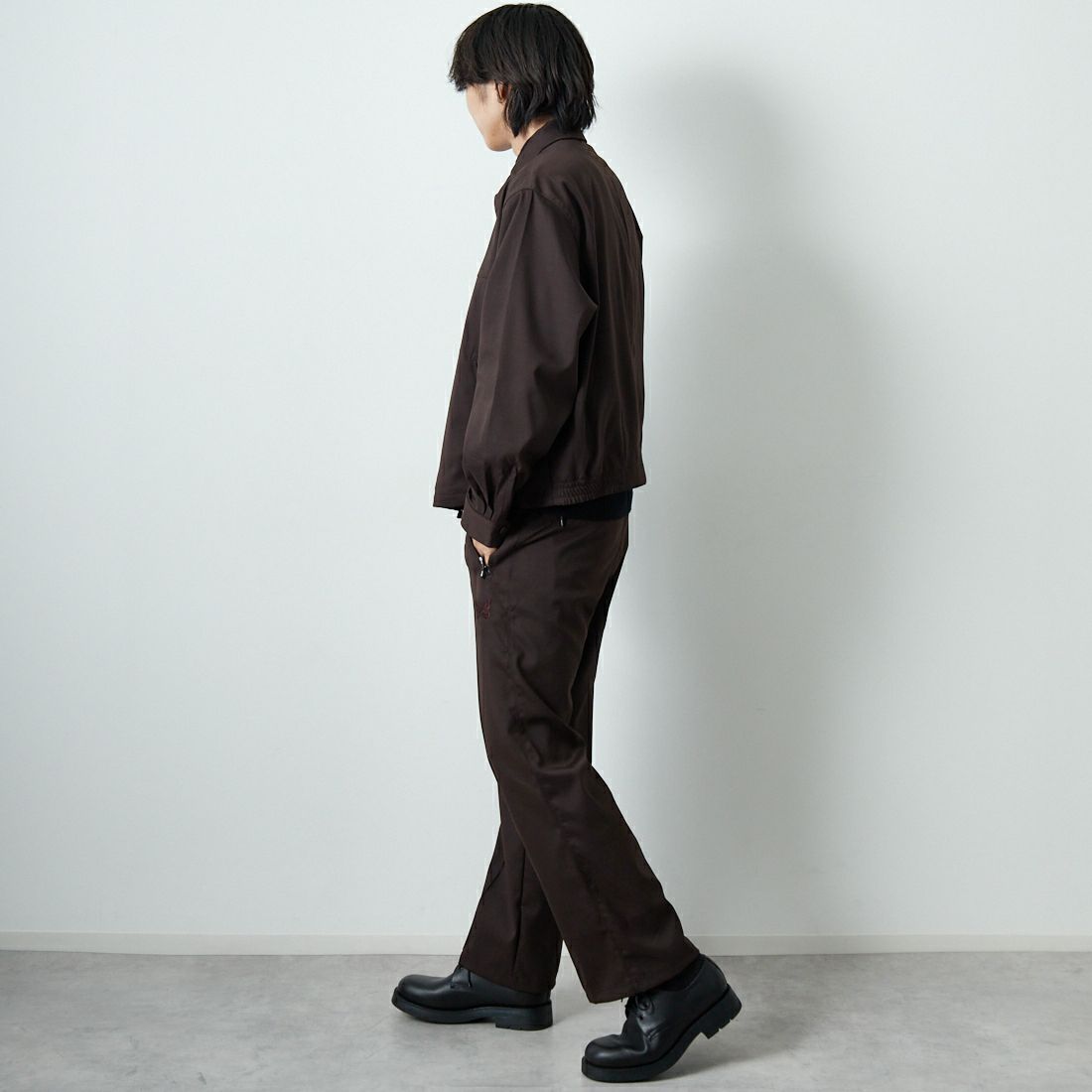 Needles [ニードルズ] ウォームアップパンツ [RW256] B BROWN &&モデル身長：179cm 着用サイズ：S&&