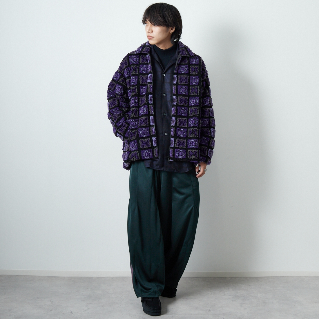 Needles [ニードルズ] ヒザデルトラックパンツ [RW320] B GREEN &&モデル身長：179cm 着用サイズ：S&&