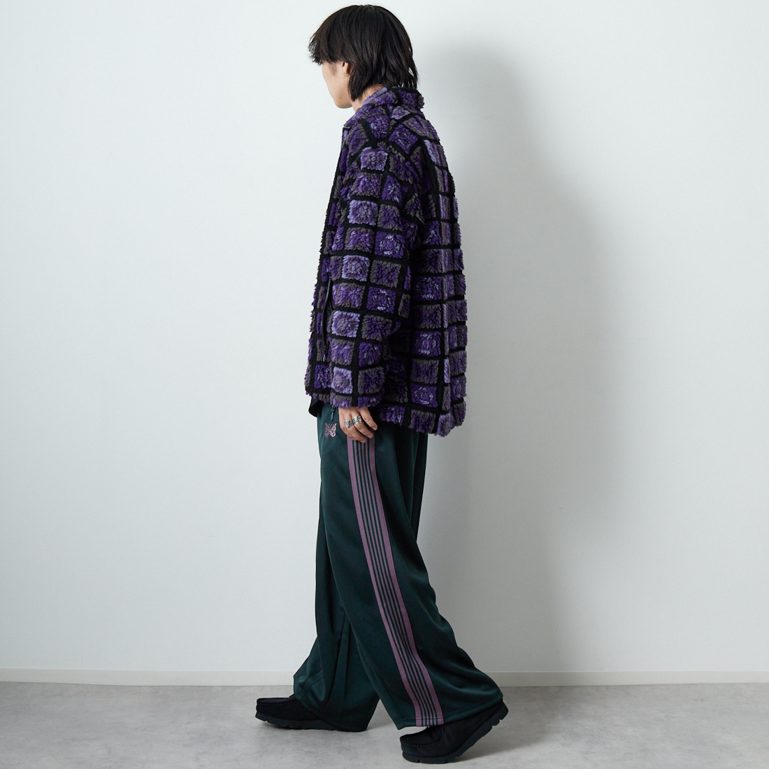 Needles [ニードルズ] ヒザデルトラックパンツ [RW320] B GREEN &&モデル身長：179cm 着用サイズ：S&&