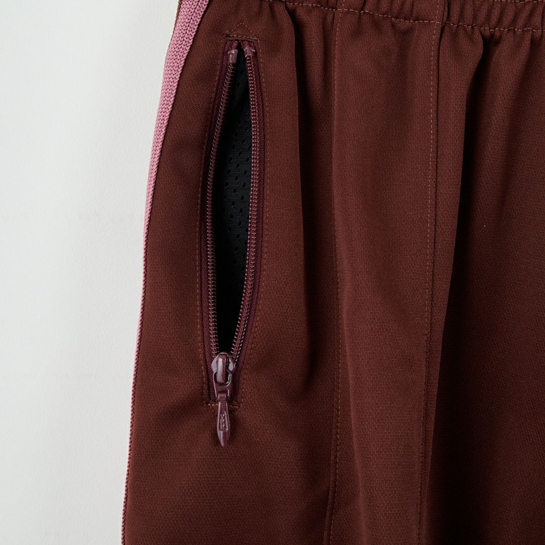 Needles [ニードルズ] ヒザデルトラックパンツ [RW320] A BROWN