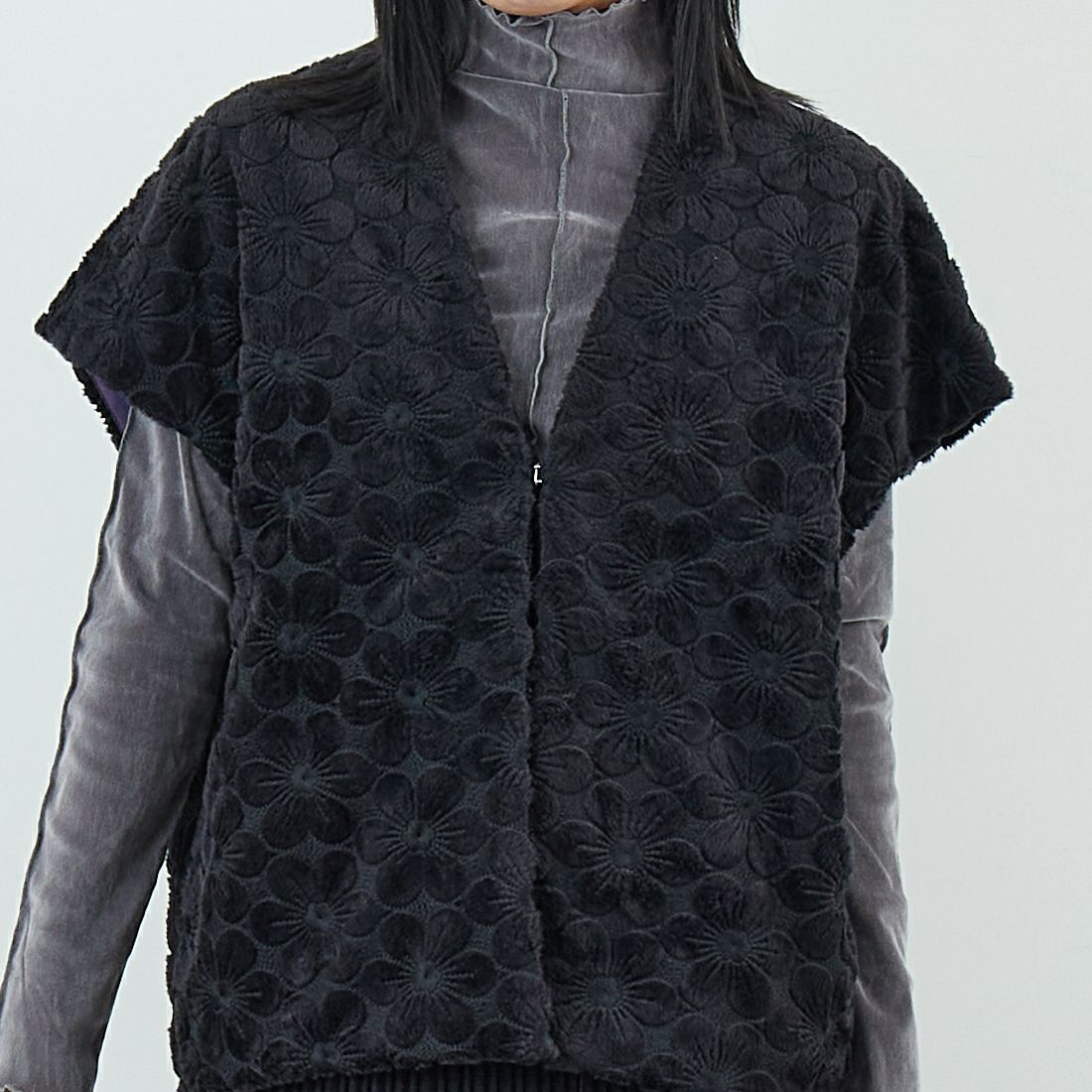 RhodolirioN [ロドリリオン] ファーボレロ [RV1031] BLACK &&モデル身長：167cm 着用サイズ：ONE SIZE&&