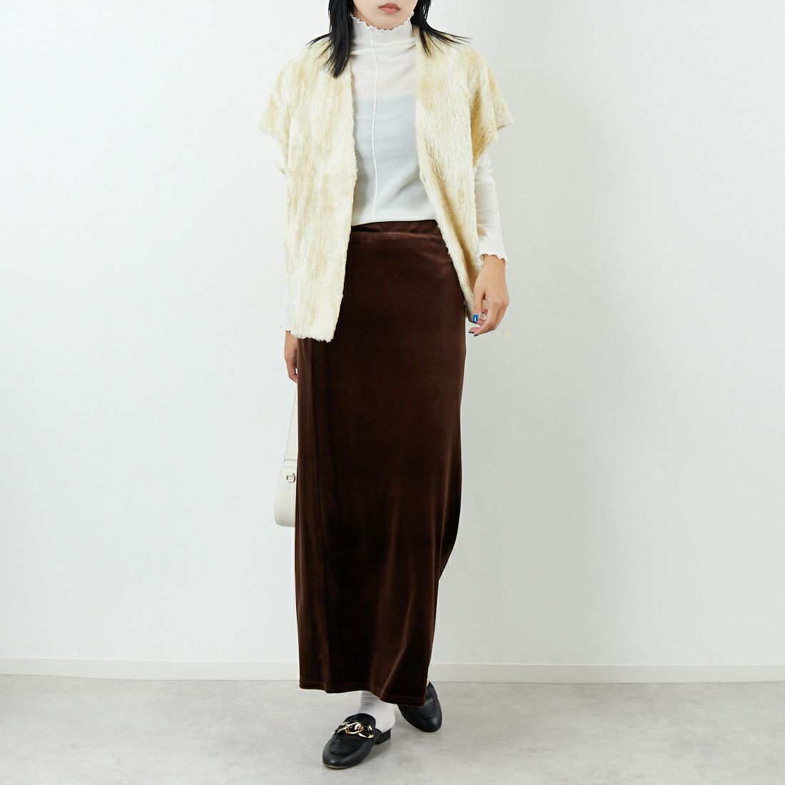 RhodolirioN [ロドリリオン] エコファー ボレロ [RV1033] NATURAL &&モデル身長：167cm 着用サイズ：ONE SIZE&&