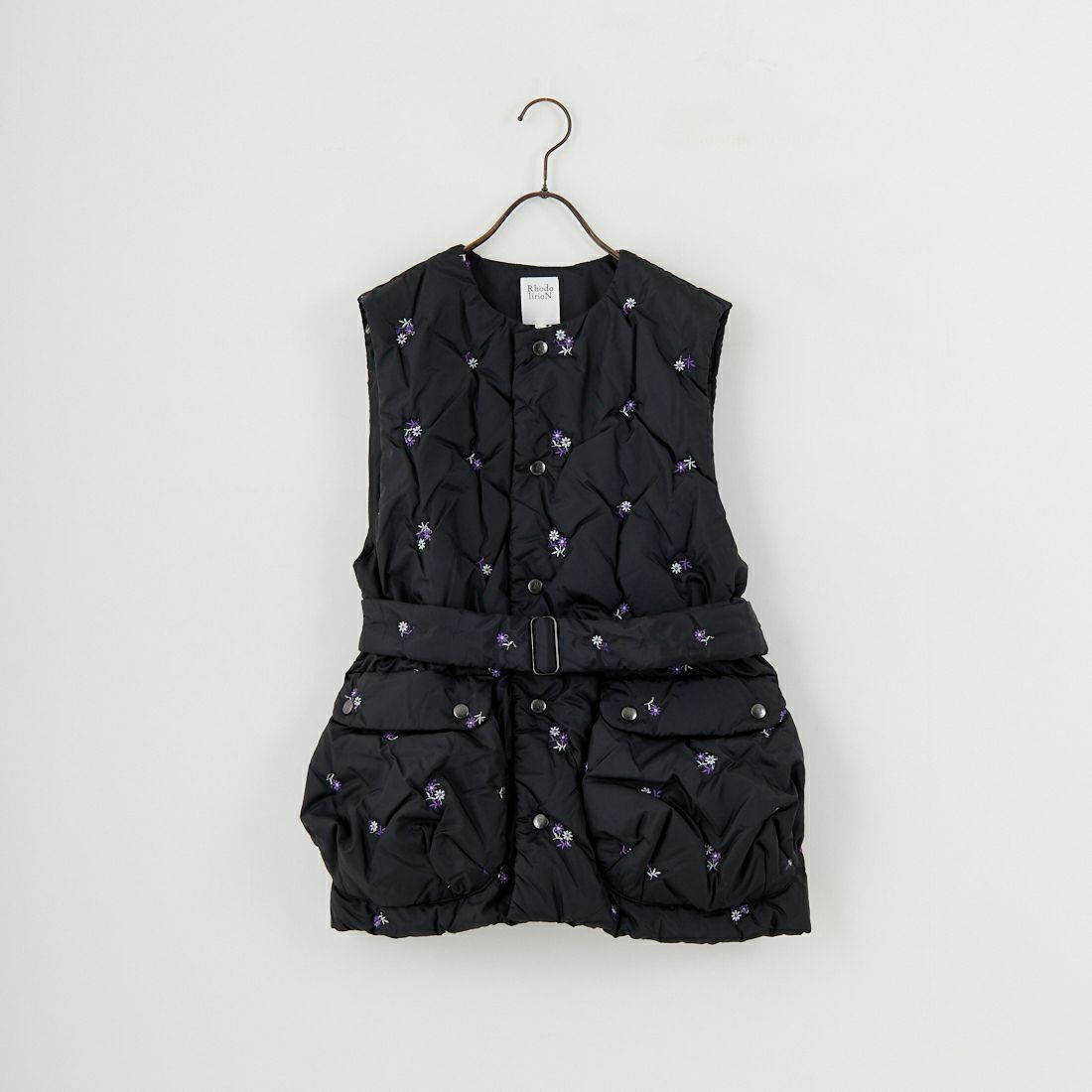 RhodolirioN [ロドリリオン] オリジナル フローラル 刺繍 パデッド ベスト [RV1026]