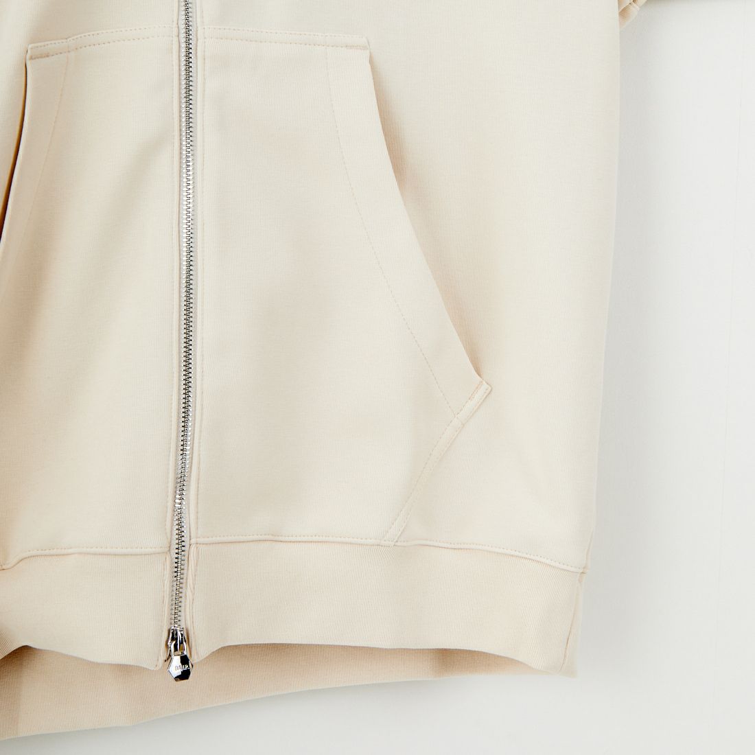 BALR. [ボーラー] Qシリーズ ジップスルーフーディ [B12691013] WHITE SWAN