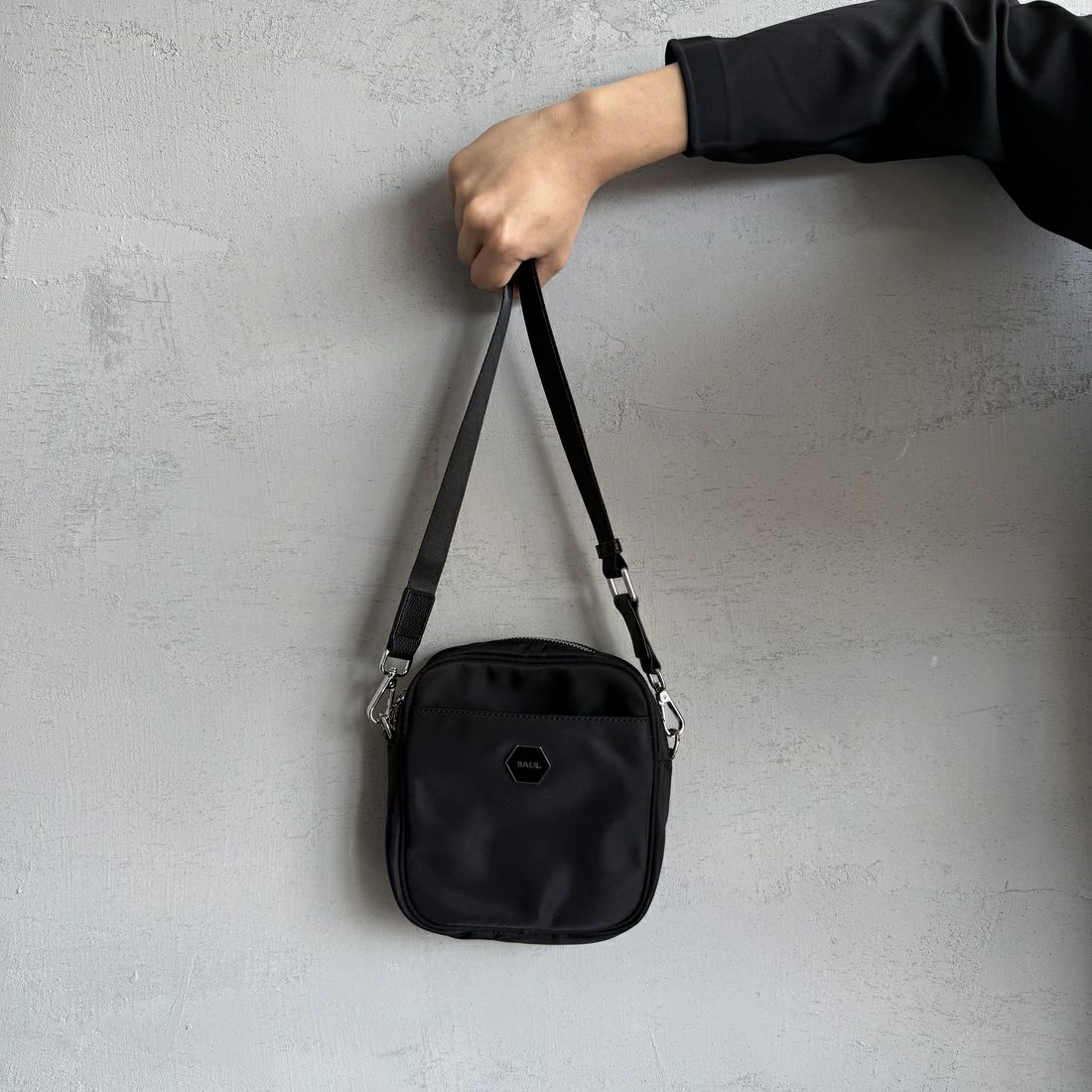 BALR. [ボーラー] クラシックメッセンジャーバッグ [B62341023] JET BLACK